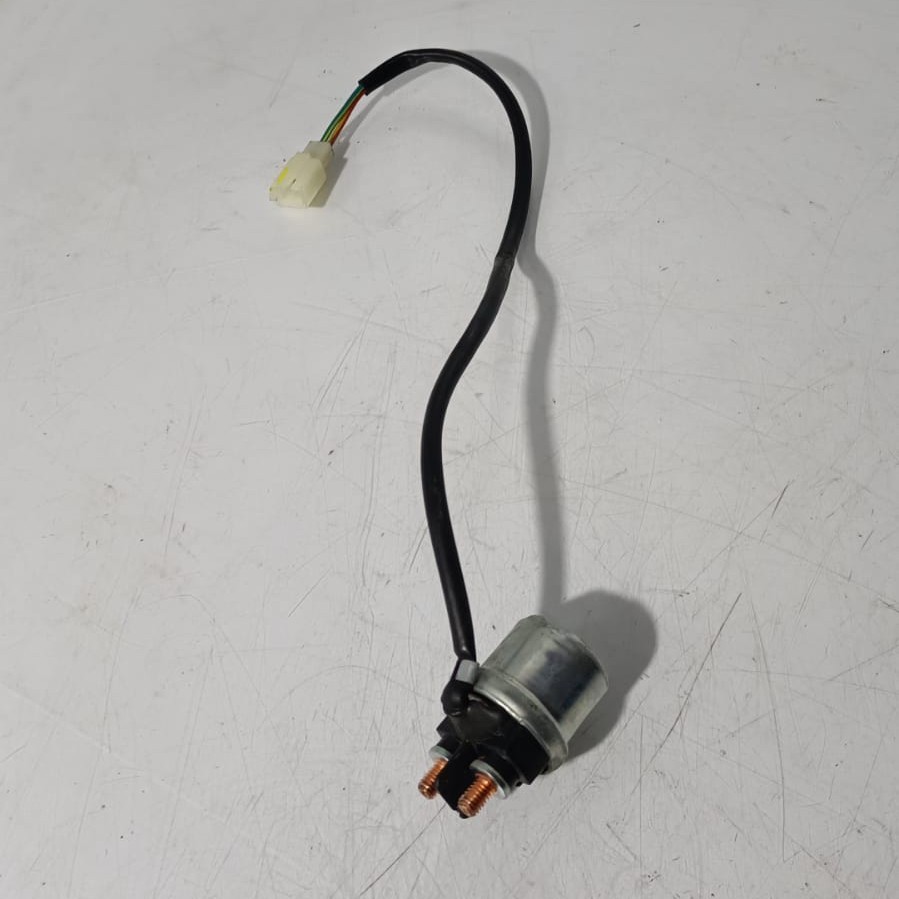Relé de arranque Kawasaki J300 2019