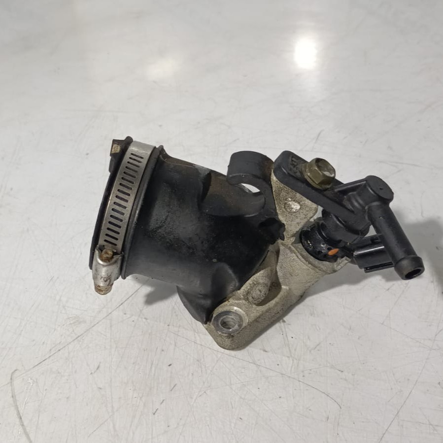 Tobera de admisión Kawasaki J300 2019