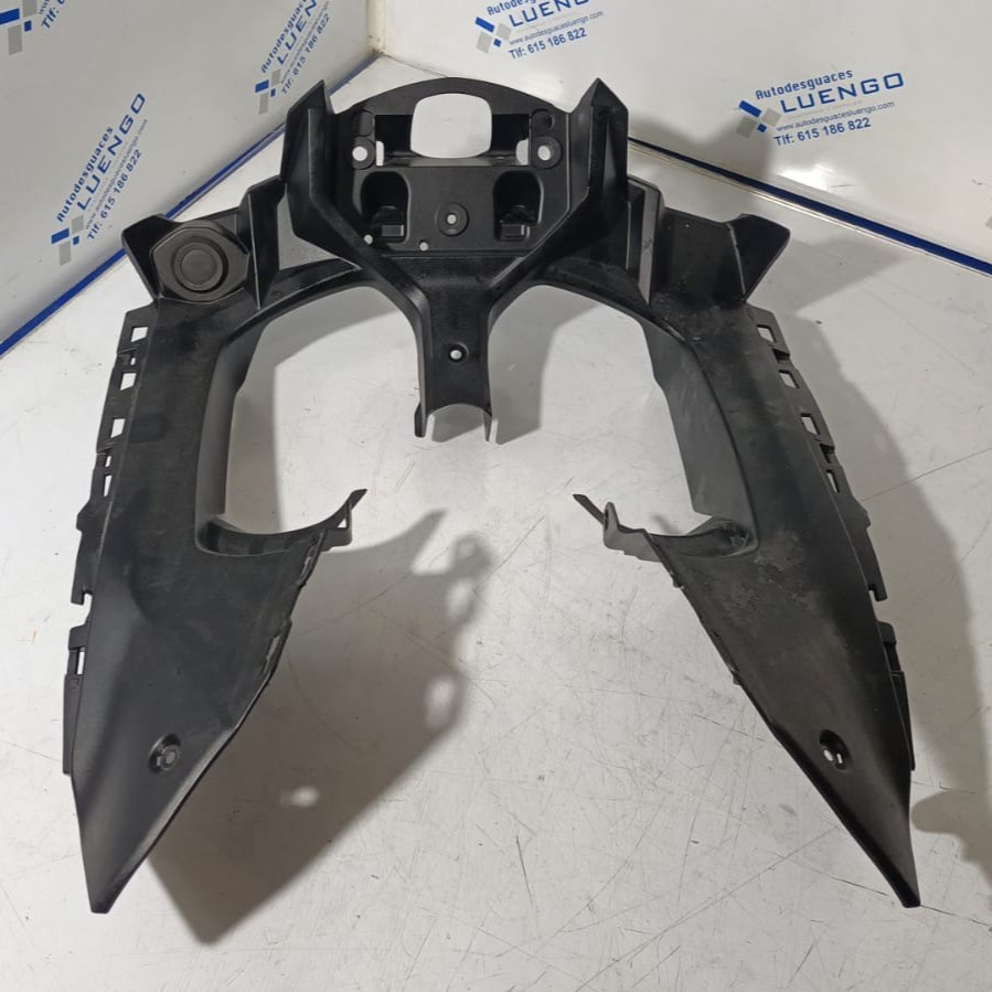 Interior frontal Kawasaki Ninja 650 2024