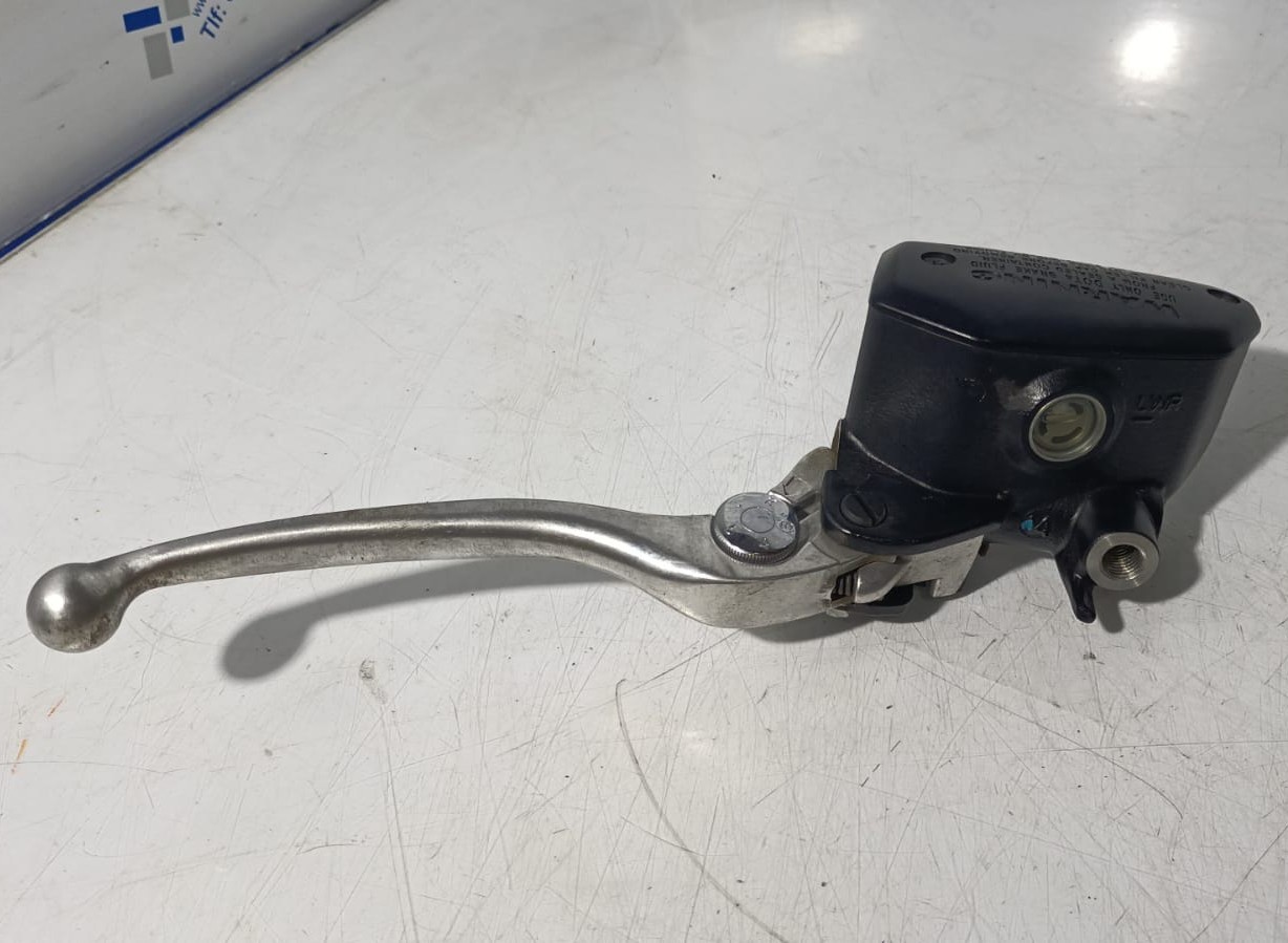 Bomba de freno delantero Kawasaki Ninja 650 2024