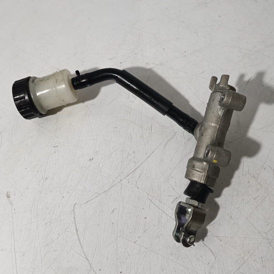 Bomba de freno trasero Kawasaki Ninja 650 2024