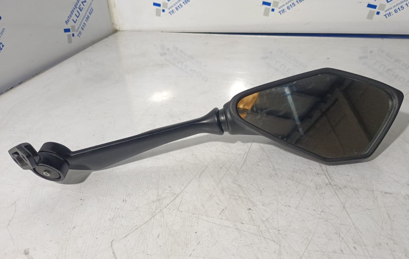 Espejo derecho Kawasaki Ninja 650 2024