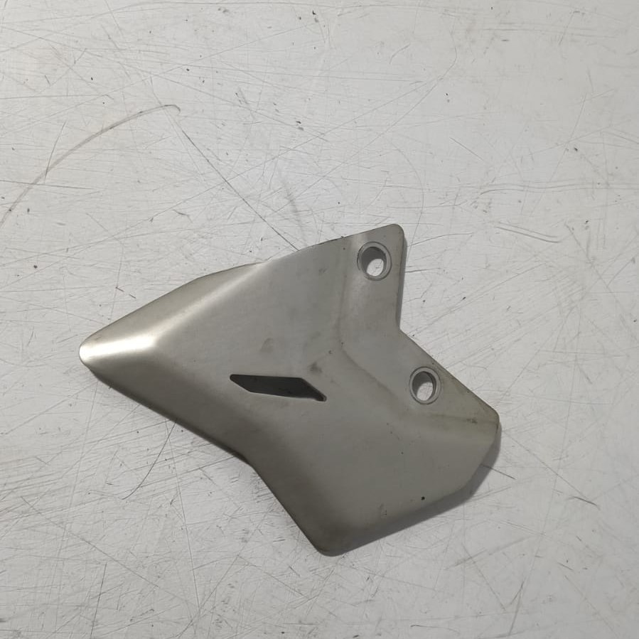 Protector de bomba de freno trasero Kawasaki Ninja 650 2024