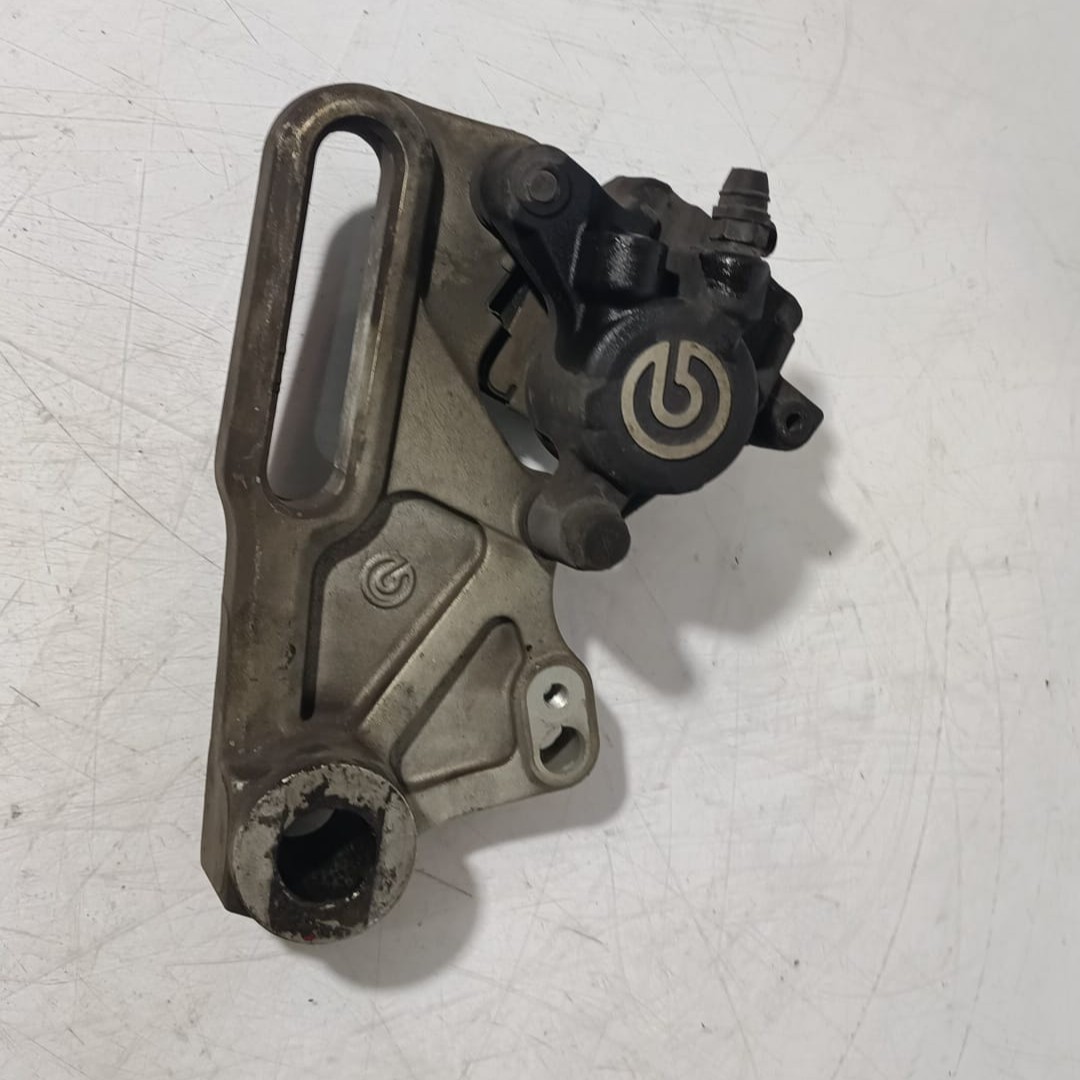 Pinza de freno trasero BMW F800R 2013
