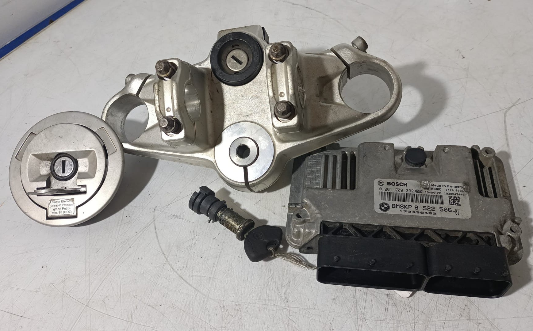 Conjunto de cerraduras y centralita BMW F800R 2013