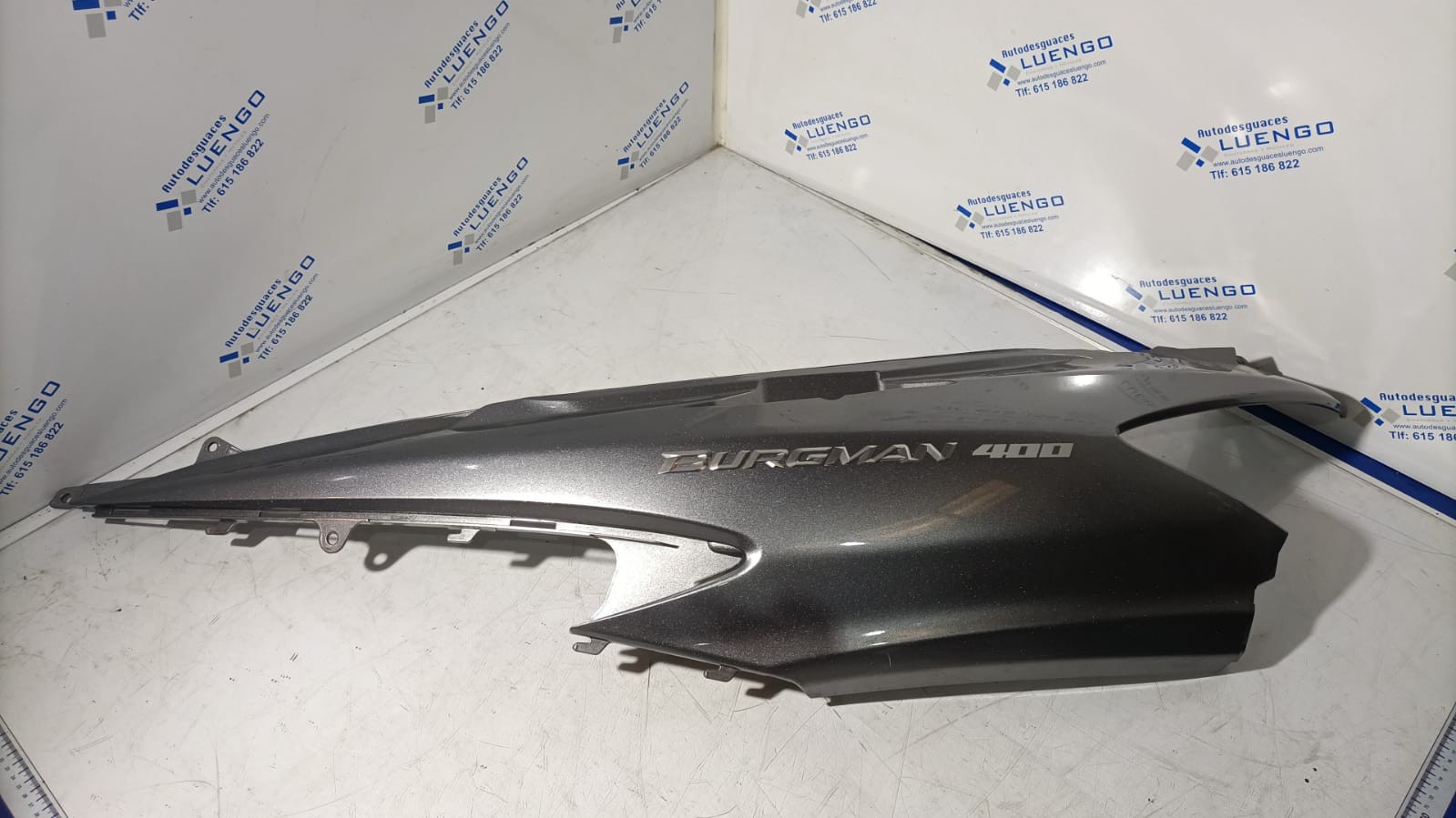 Lateral trasero izquierdo Suzuki Burgman 400 2008