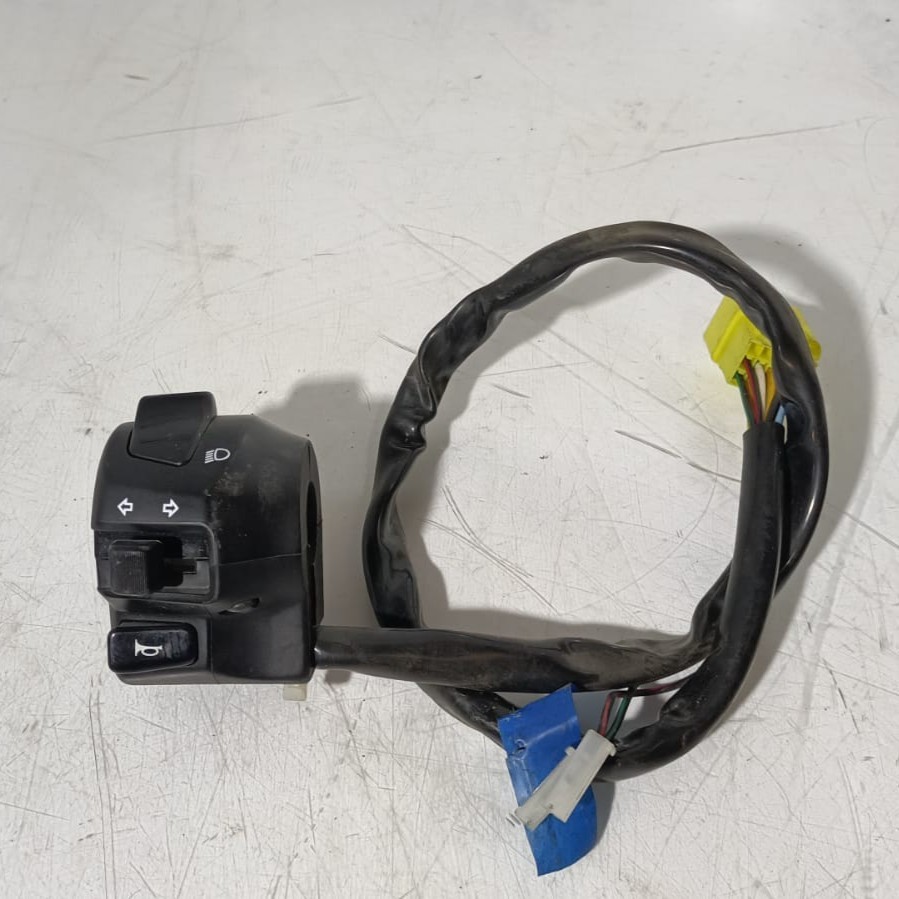 Piña de luces lado izquierdo Suzuki Burgman 400 2008