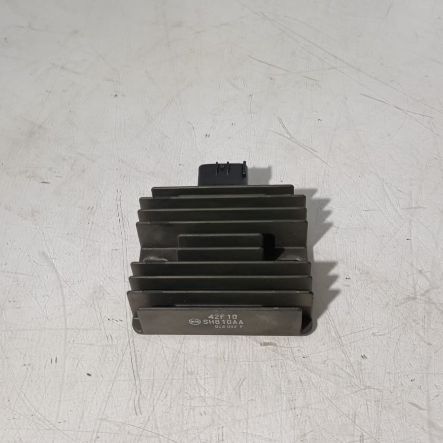 Regulador Suzuki Burgman 400 2008