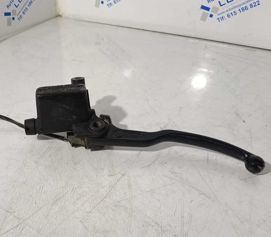 Bomba de embrague Ducati Monster 696 2009