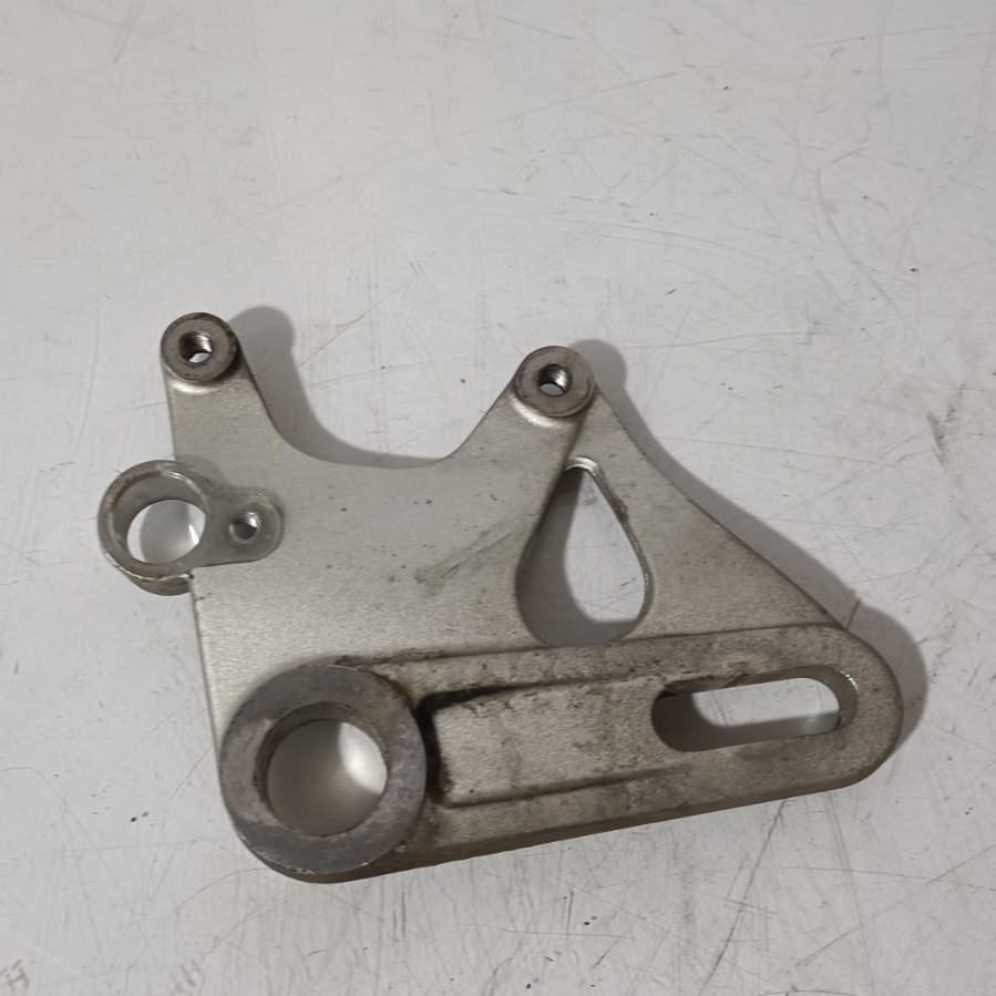 Soporte de pinza de freno trasero Ducati Monster 696 2009