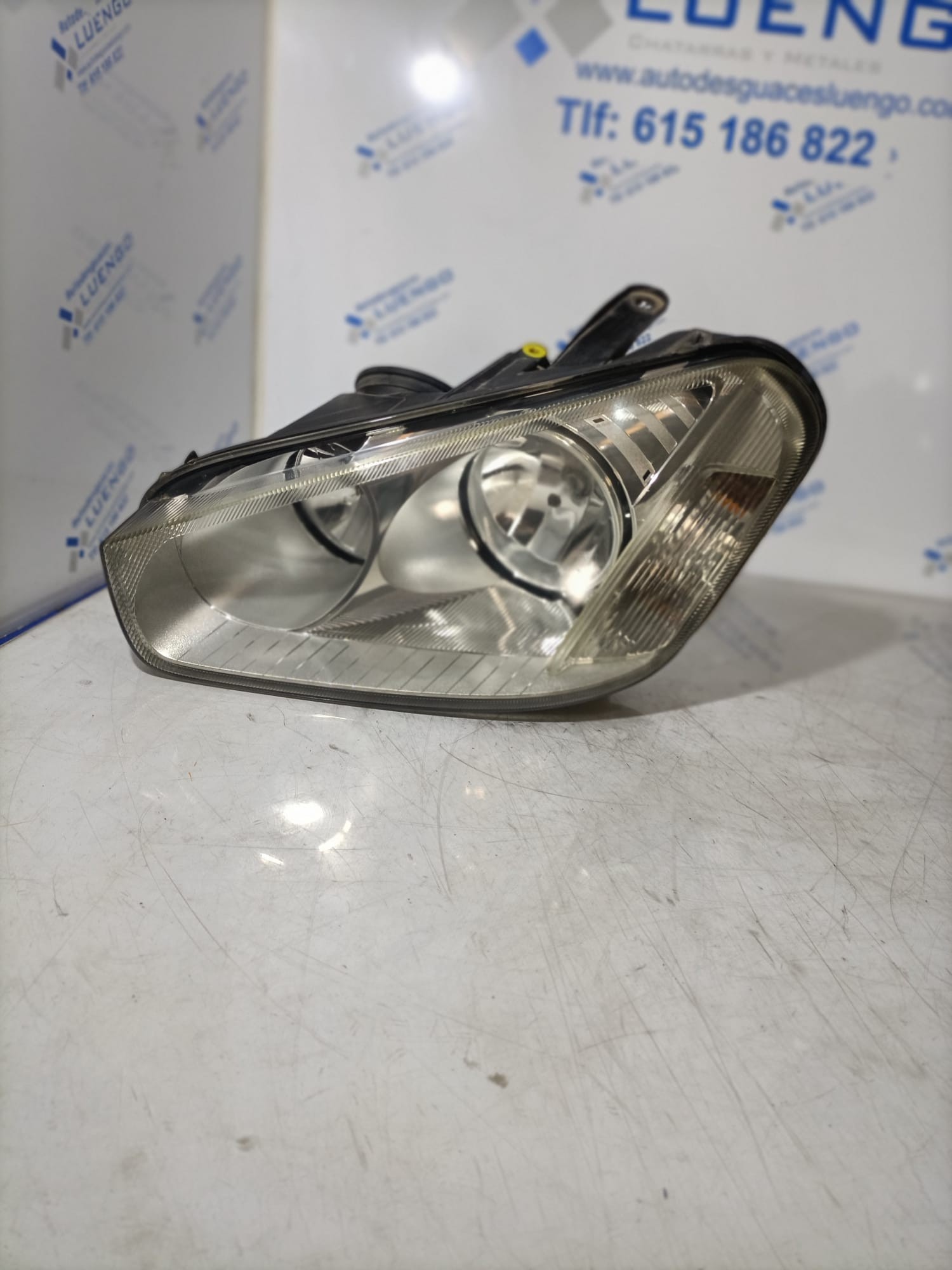 Faro delantero izquierdo Ford C Max 2007-2009