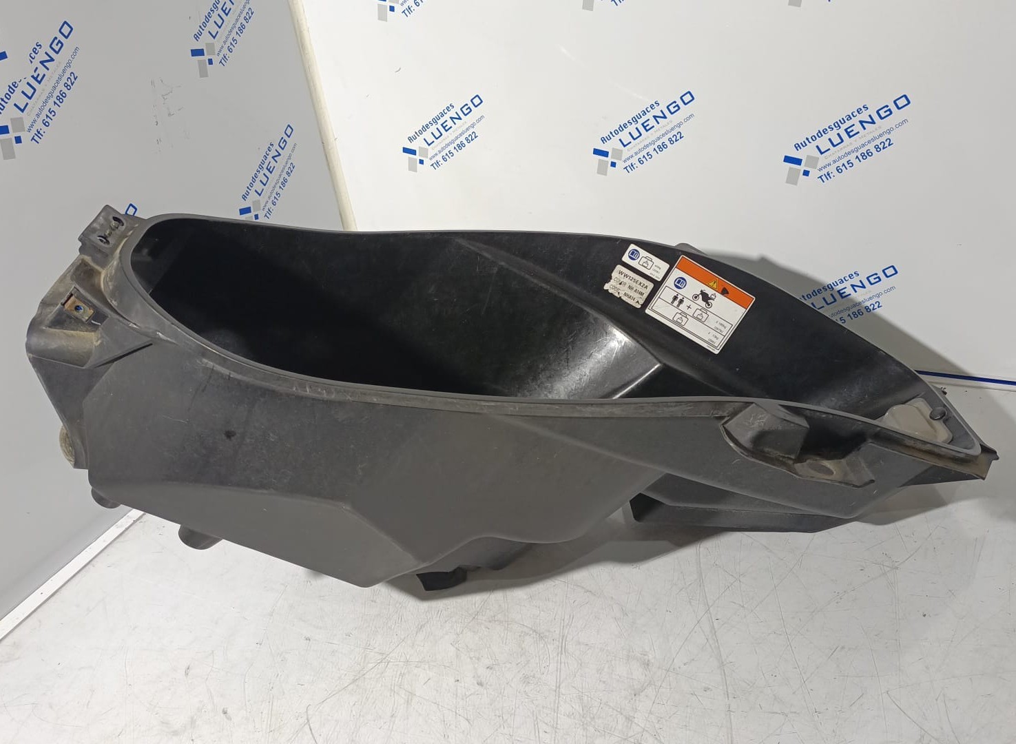 Baúl bajo asiento Honda PCX 125 2010
