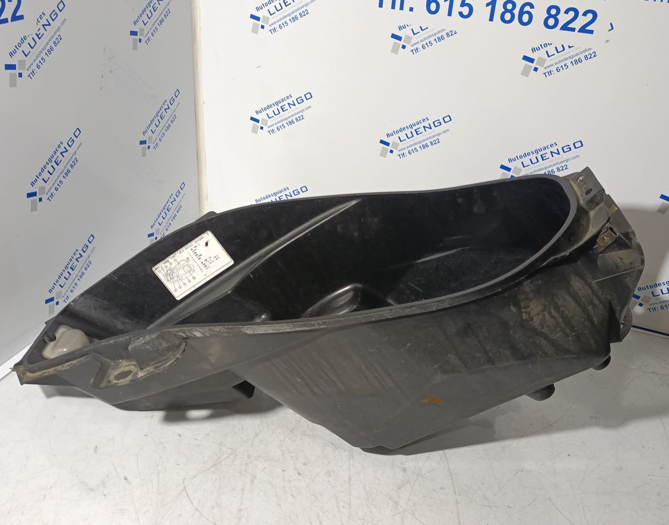 Baúl bajo asiento Honda PCX 125 2010