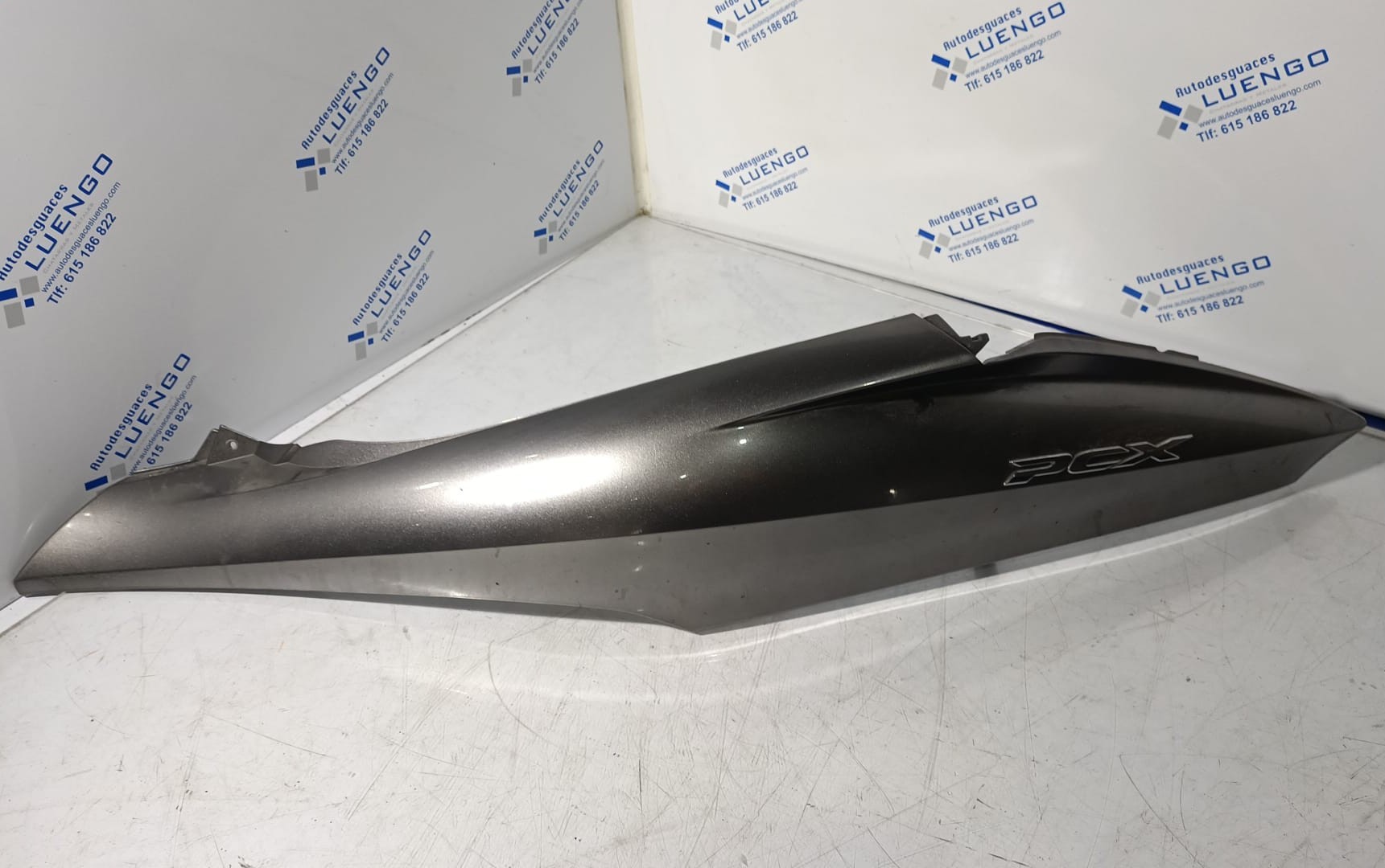 Lateral trasero izquierdo Honda PCX 125 2010