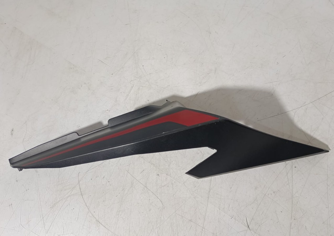 Lateral derecho de colín Honda CBR 500 R 2021