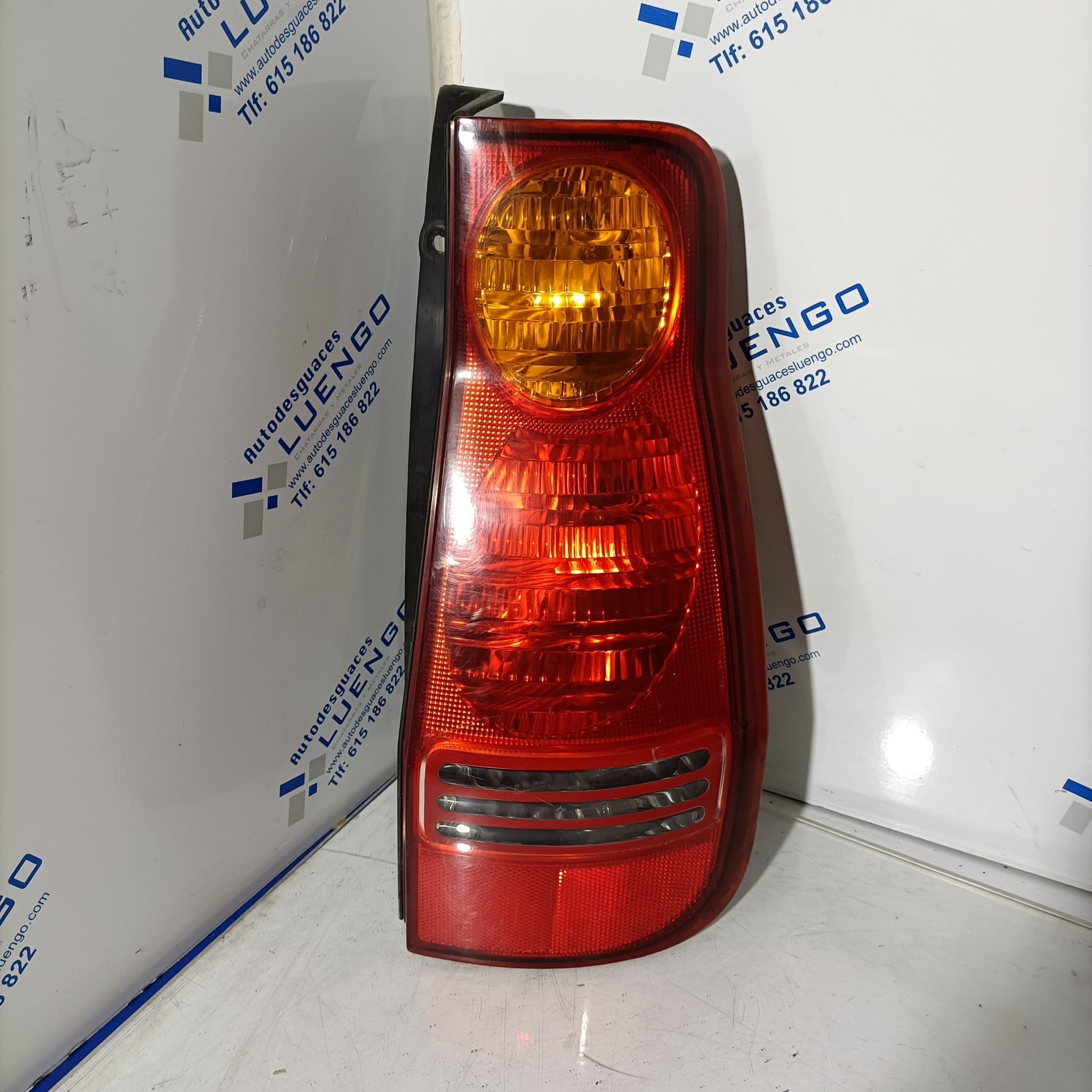 Piloto trasero derecho Hyundai Matrix 2005