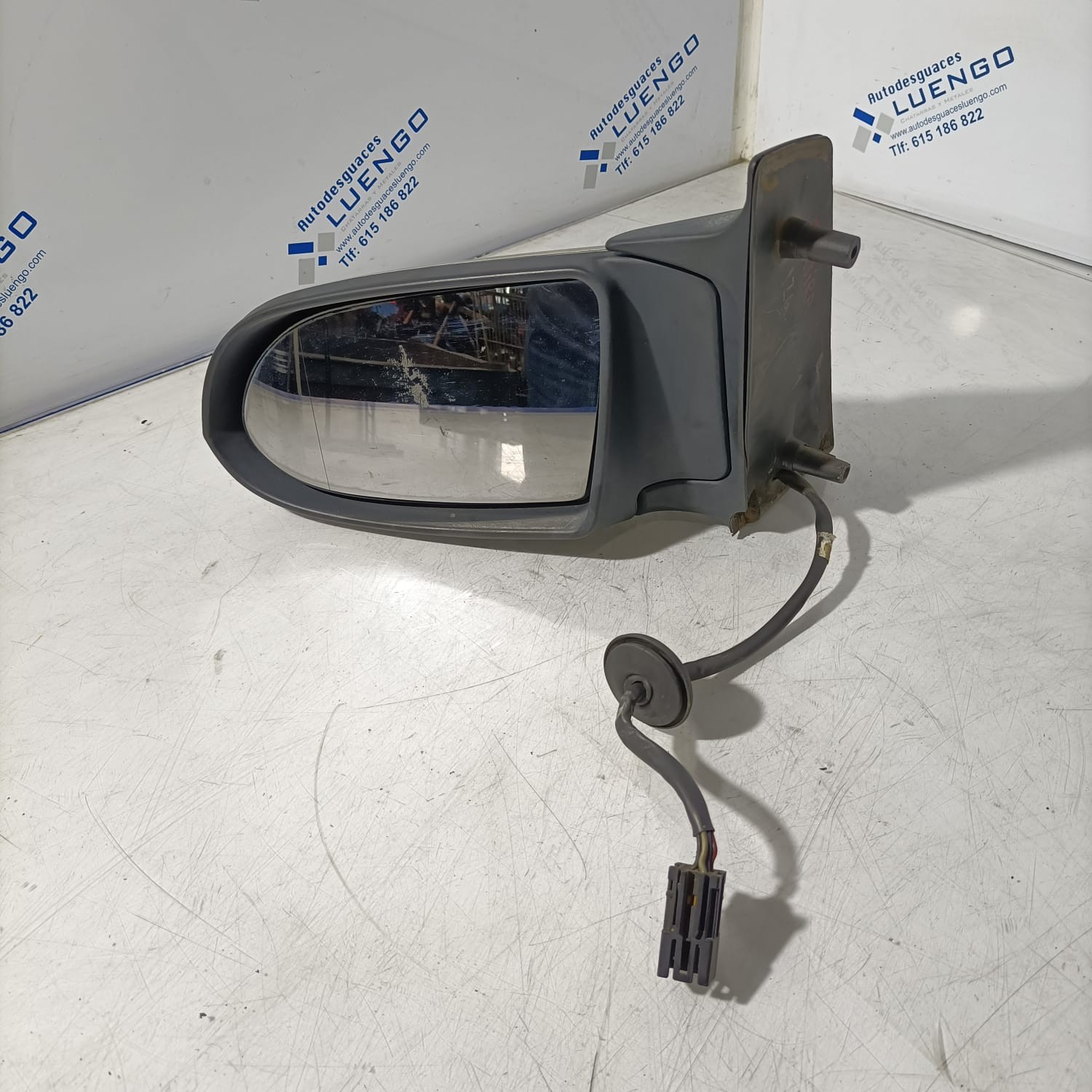 Retrovisor izquierdo Opel Zafira 2005