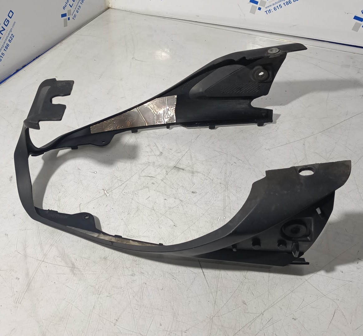 Cubre escapes Yamaha Fazer S2 2007