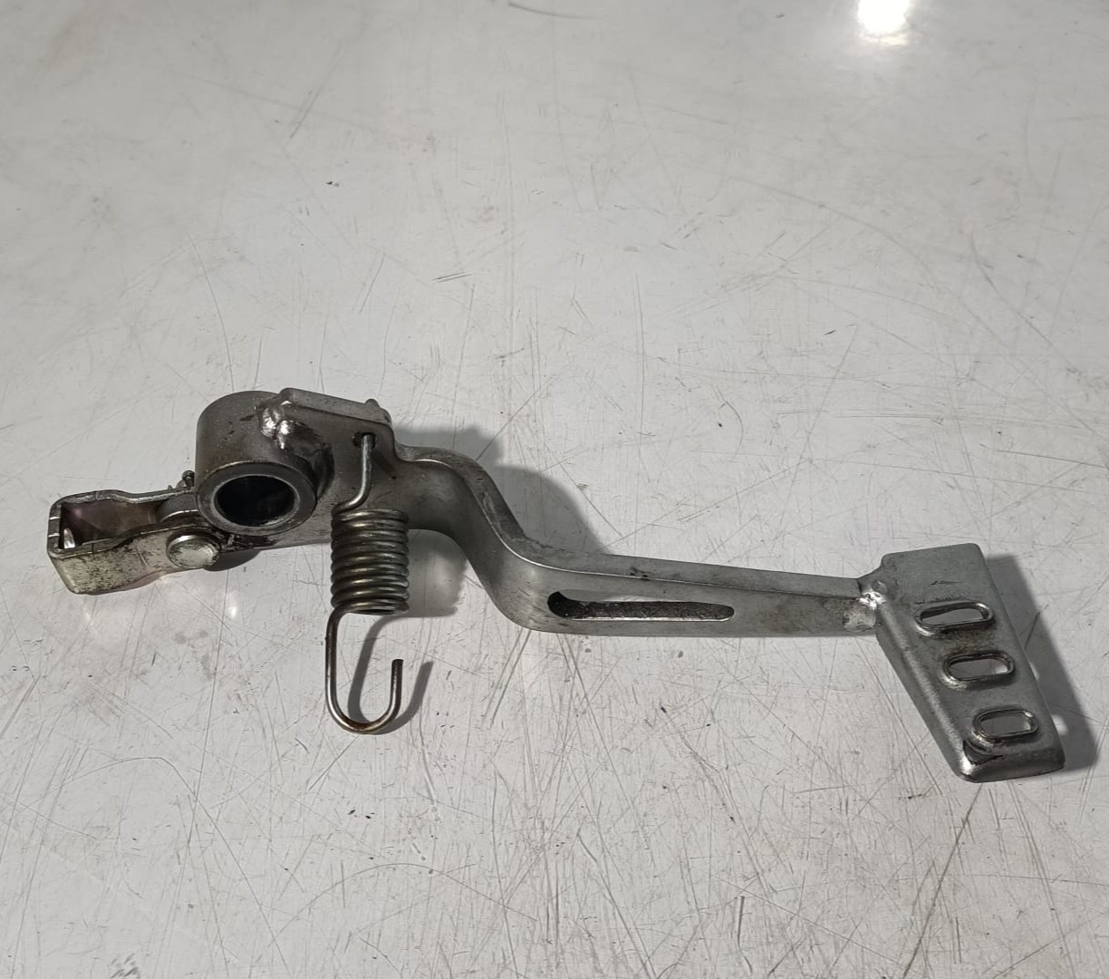 Pedal de freno trasero Kawasaki Ninja 125 2021