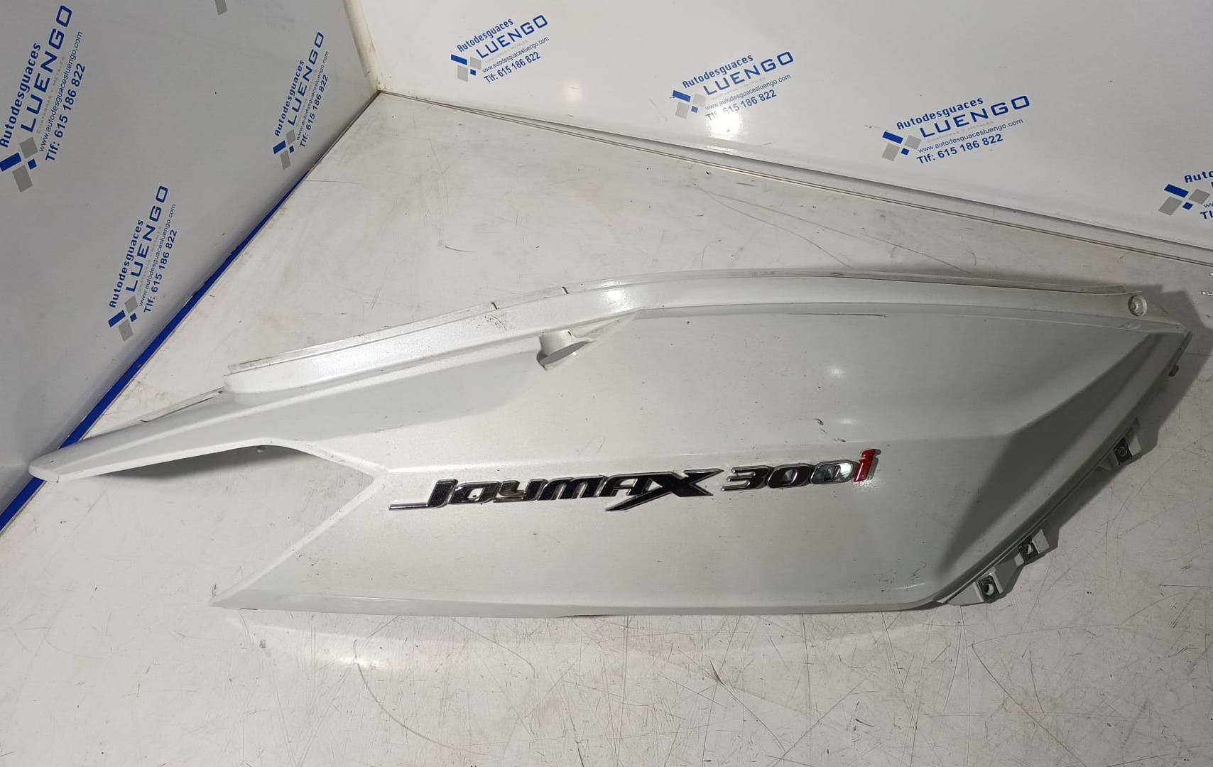 Lateral trasero derecho Sym Joymax 300 2014