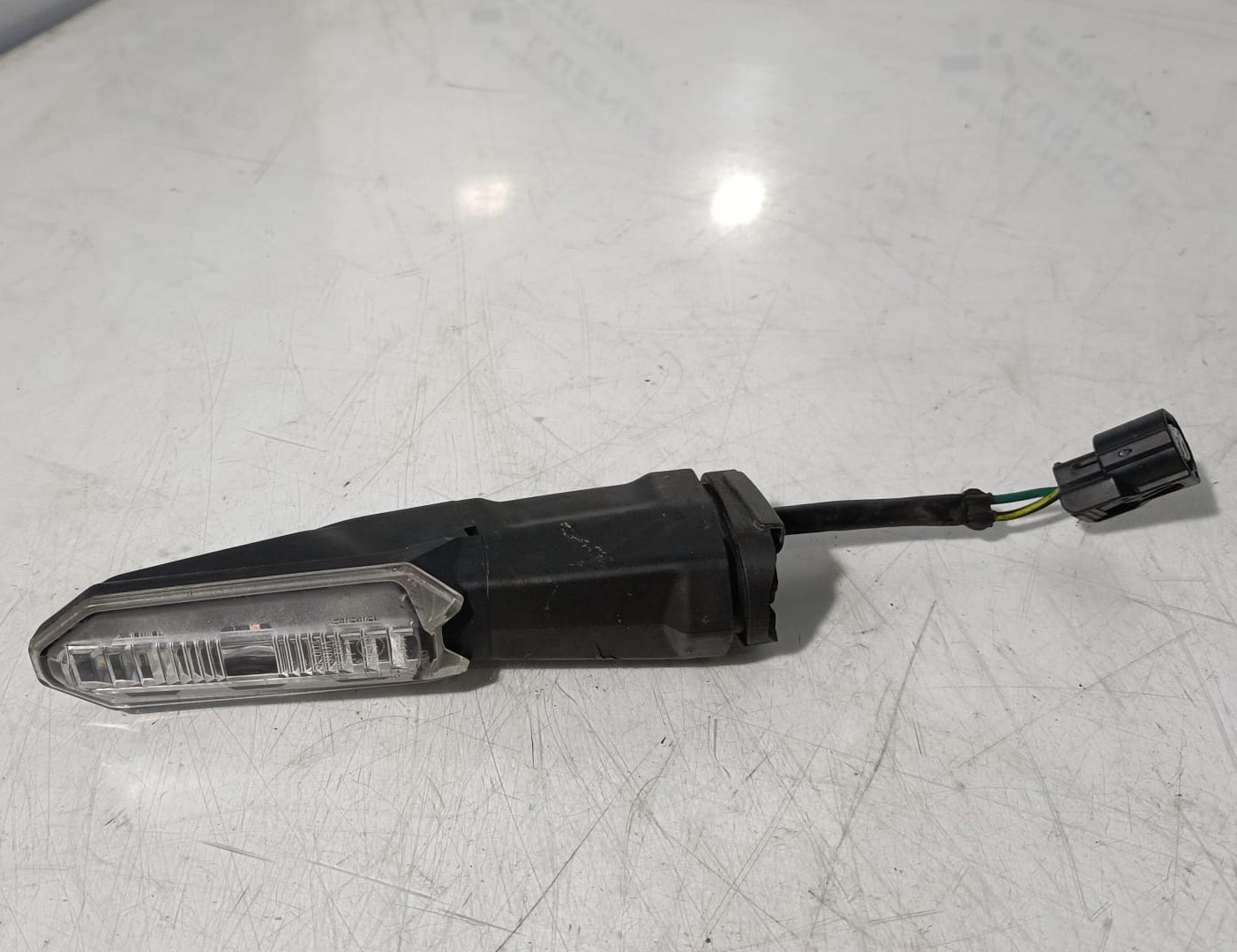 Intermitente delantero derecho Kawasaki Z900 2022