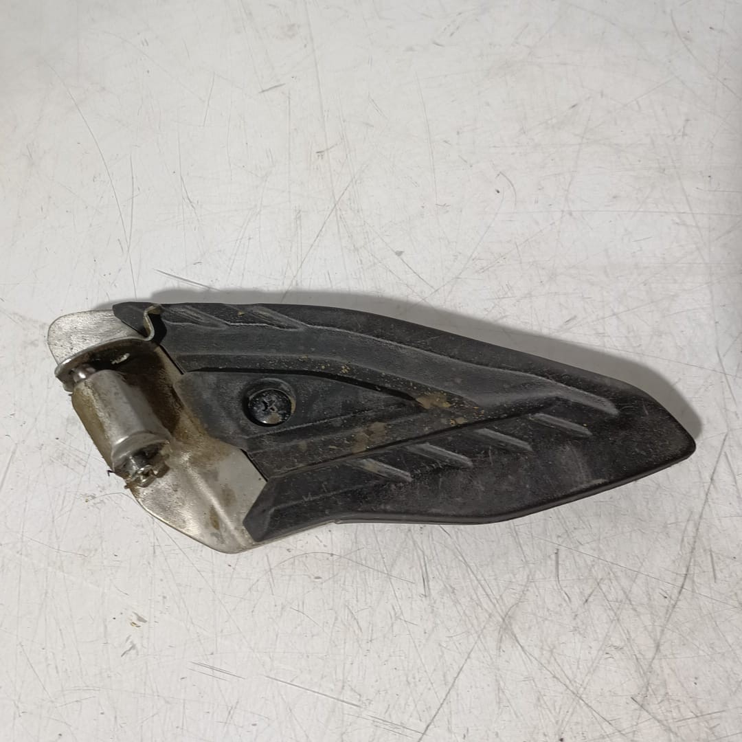 Posapiés derecho Honda PCX 125 2020