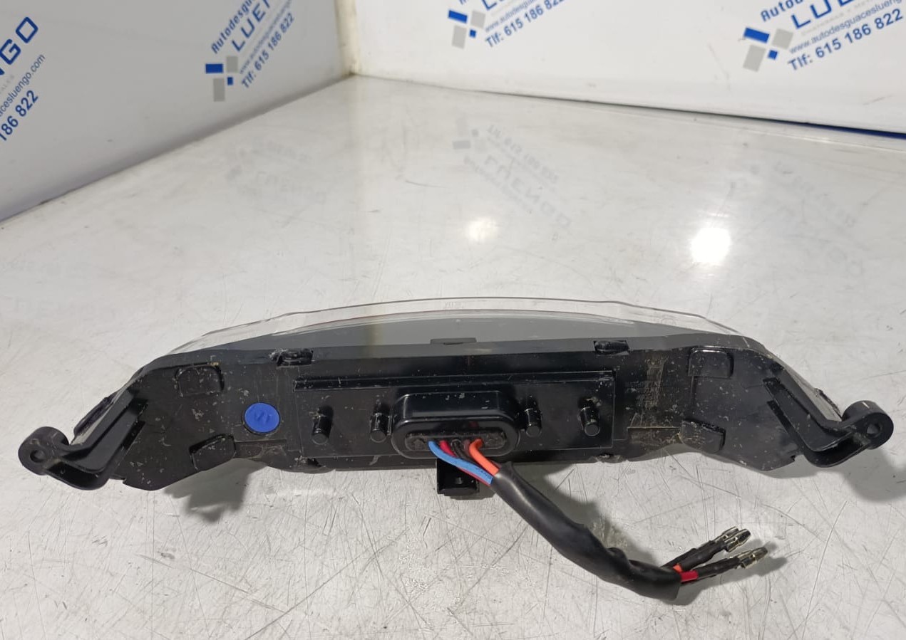 Piloto trasero Seat Mo S01 5,6kwh