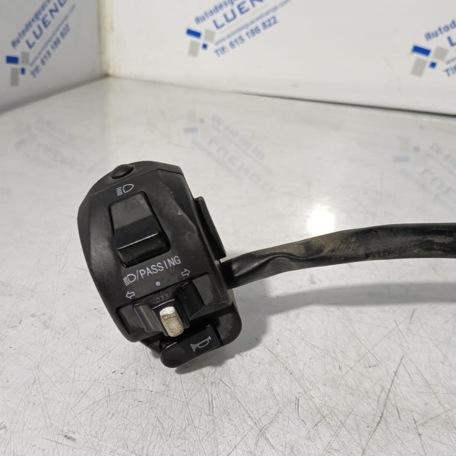 Piña de luces lado izquierdo Seat Mo S01 5,6kwh