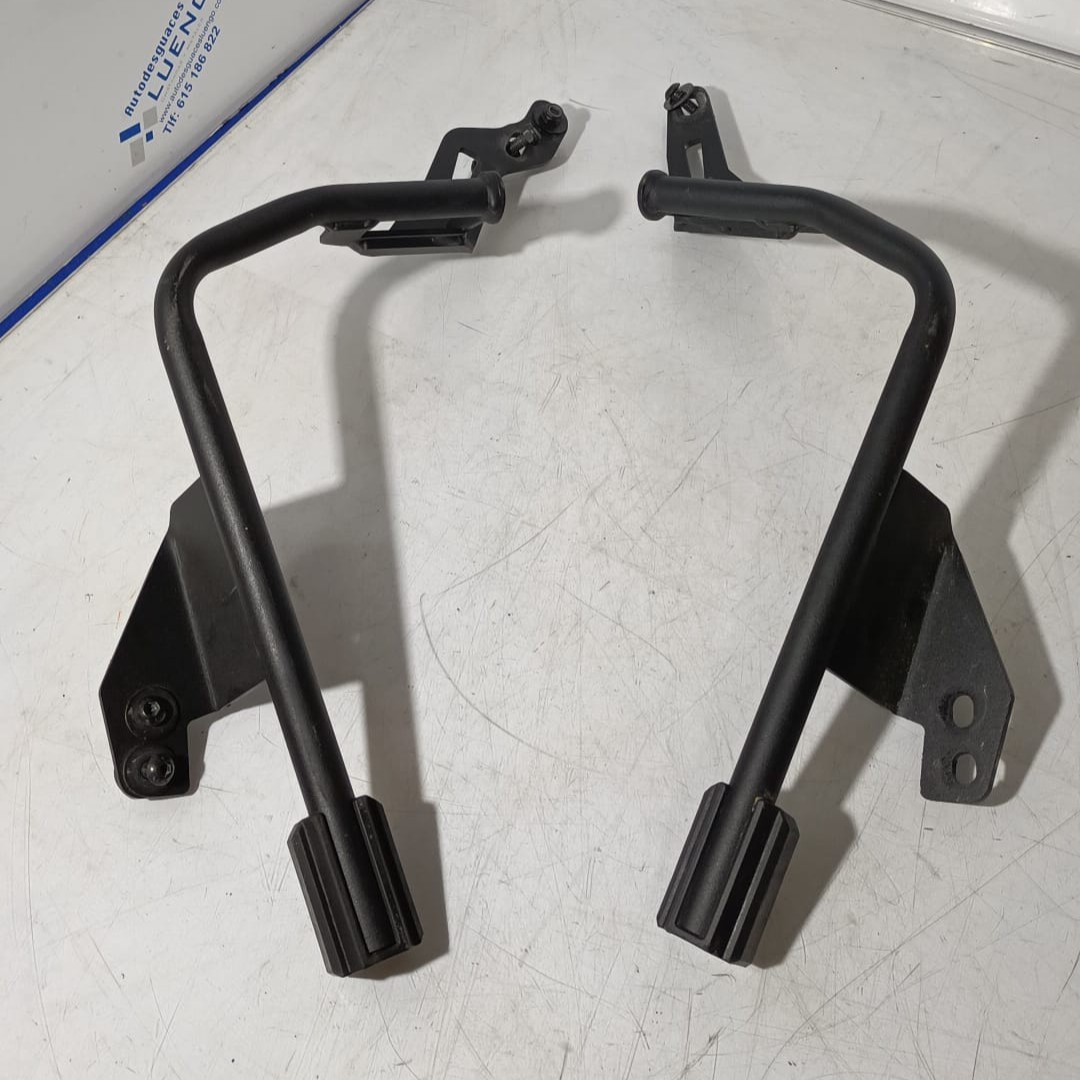 Soporte de maletas laterales Honda CB 500X 2022