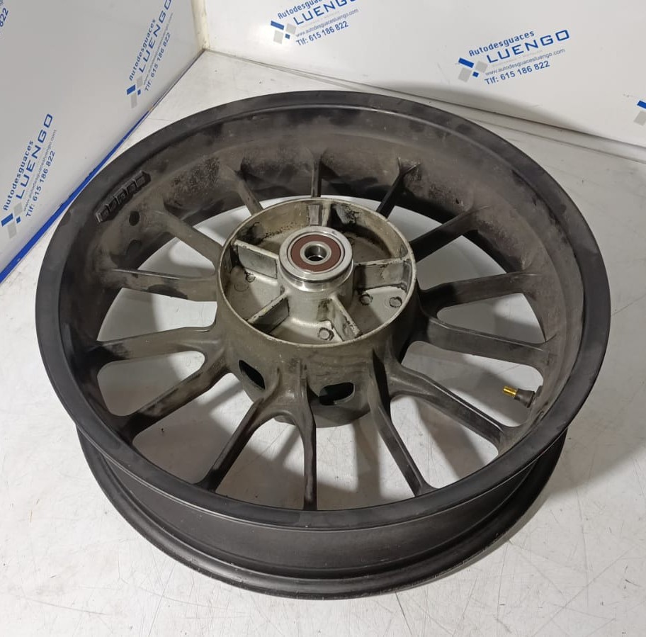 Llanta trasera Honda CB 500X 2022