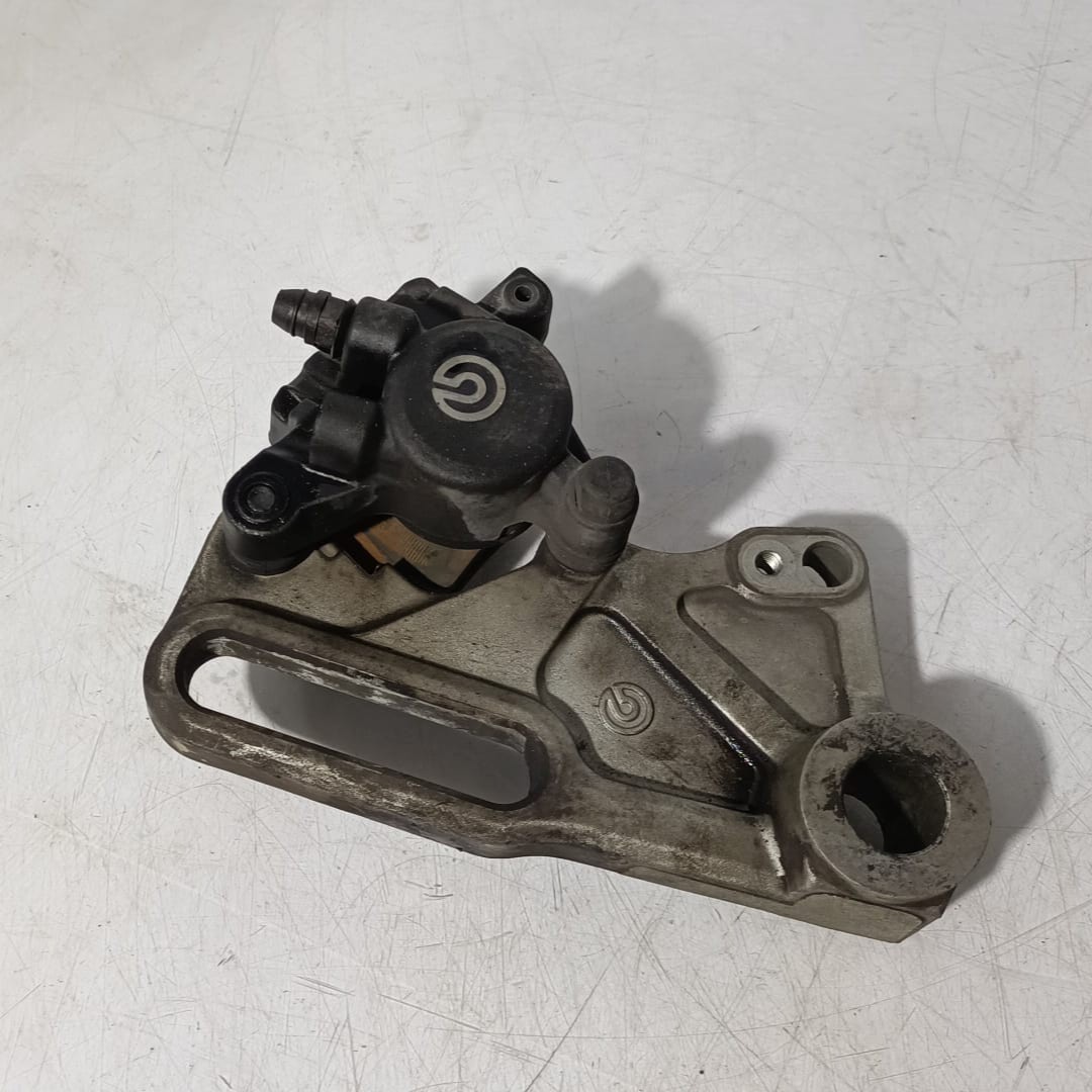 Pinza de freno trasero BMW F800R 2010