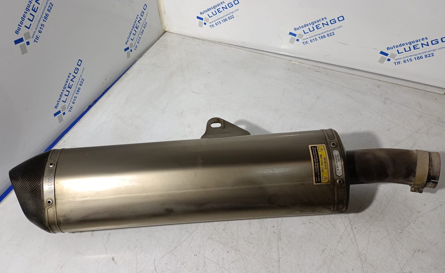 Silencioso akrapovic BMW F800R 2010