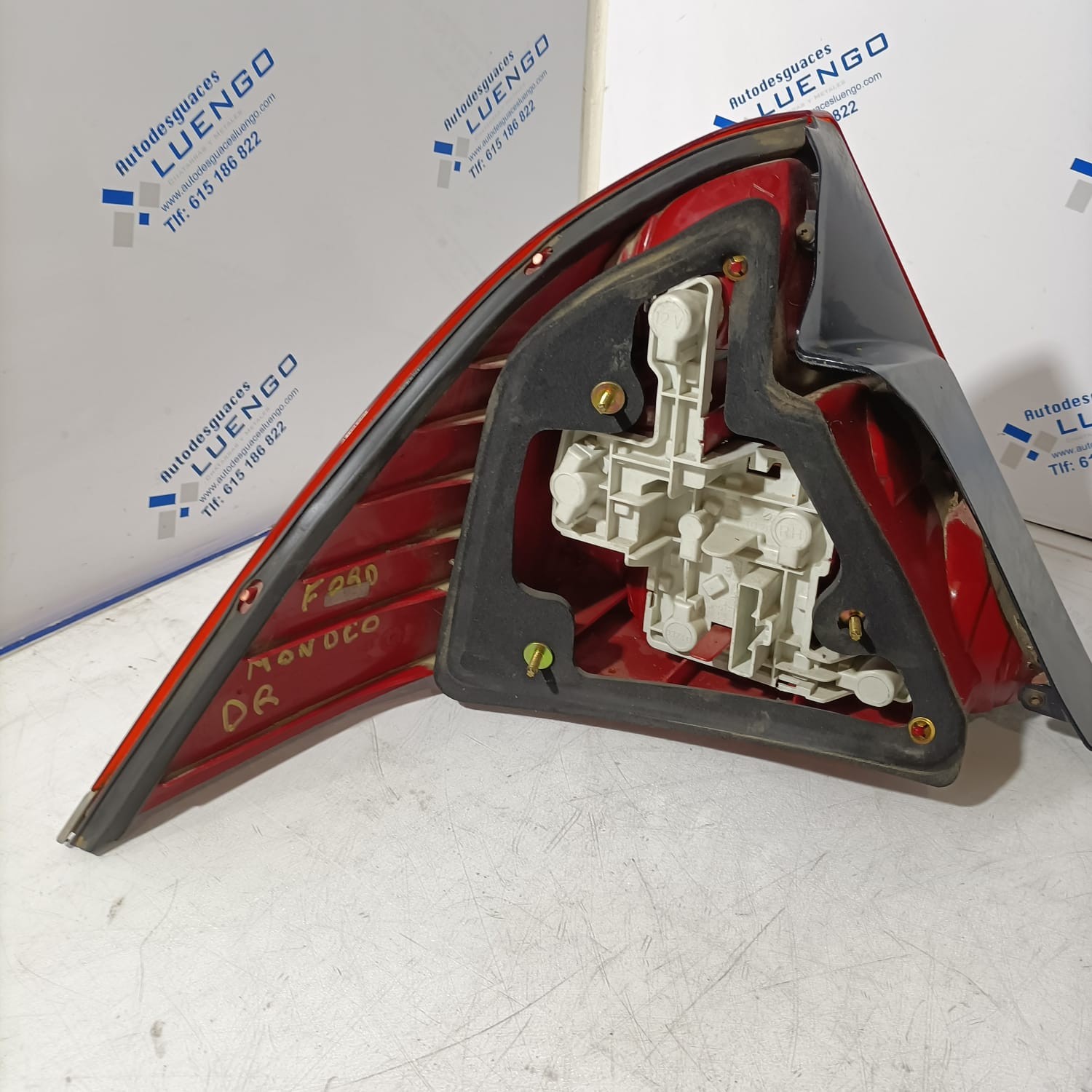 Piloto trasero derecho Ford Mondeo 2007