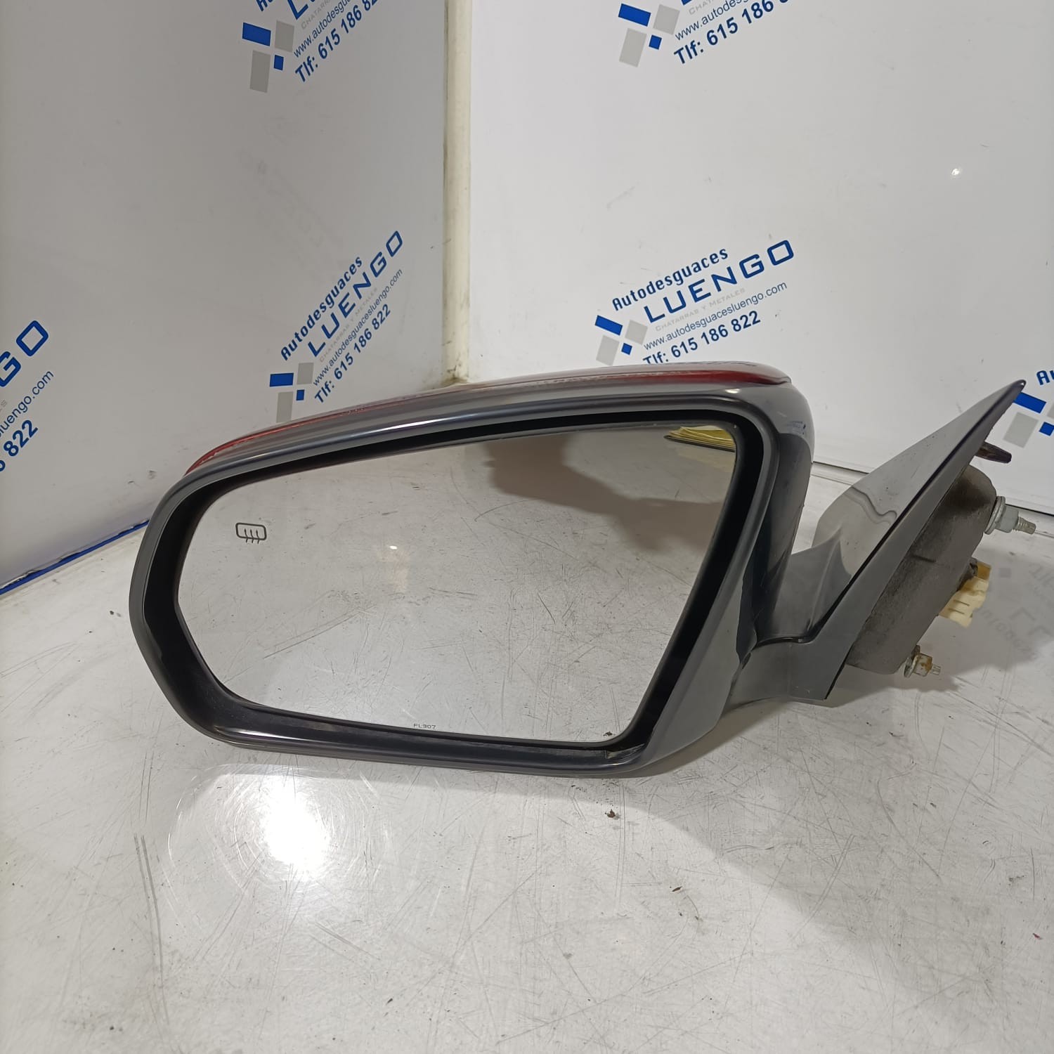 Retrovisor izquierdo Chrysler Sebring 2007