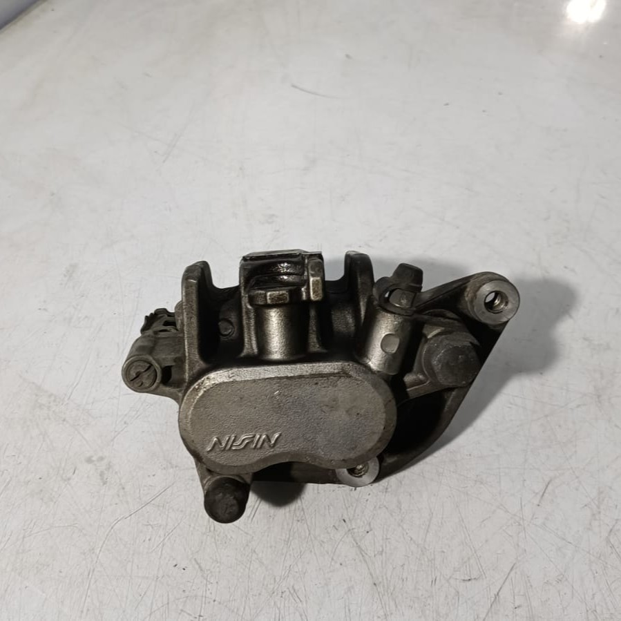 Pinza de freno delantero lado derecho Honda Silver Wing 400 2009