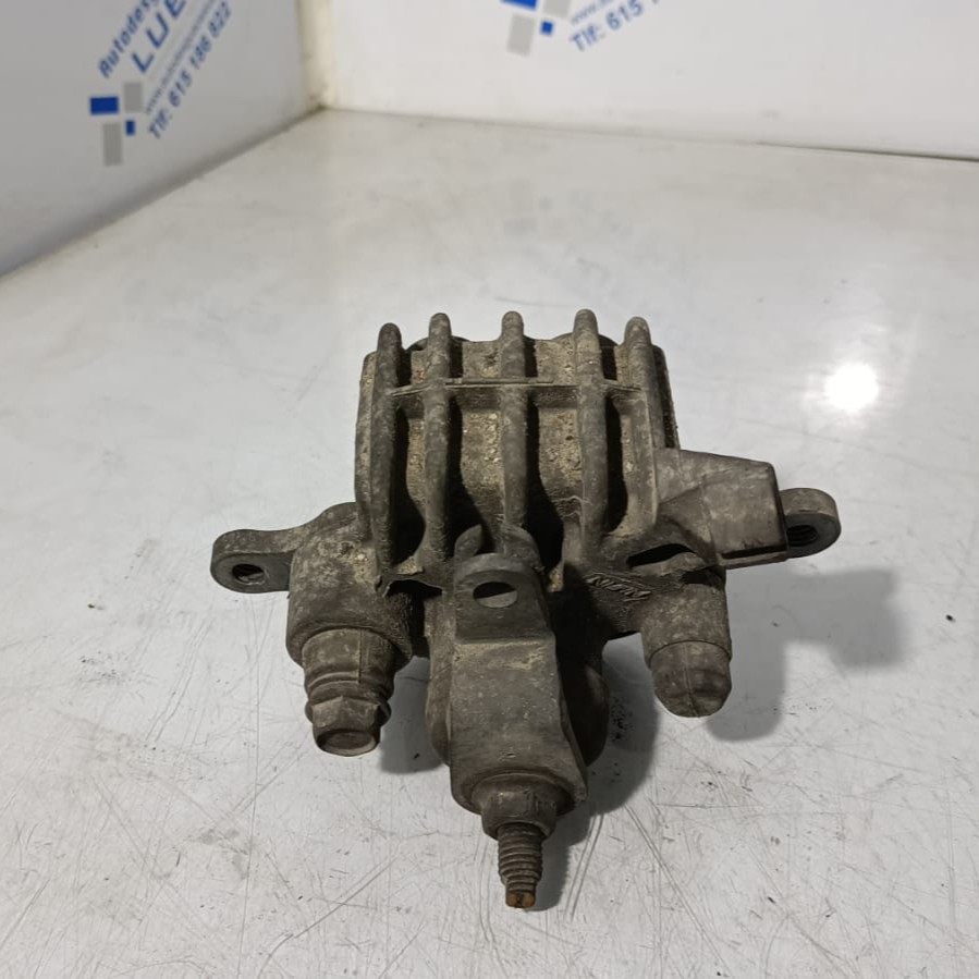 Pinza de freno trasero Honda Silver Wing 400 2009