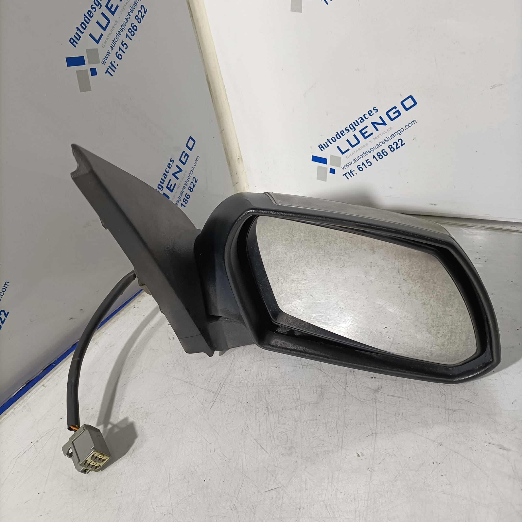 Retrovisor derecho Ford Mondeo 2002