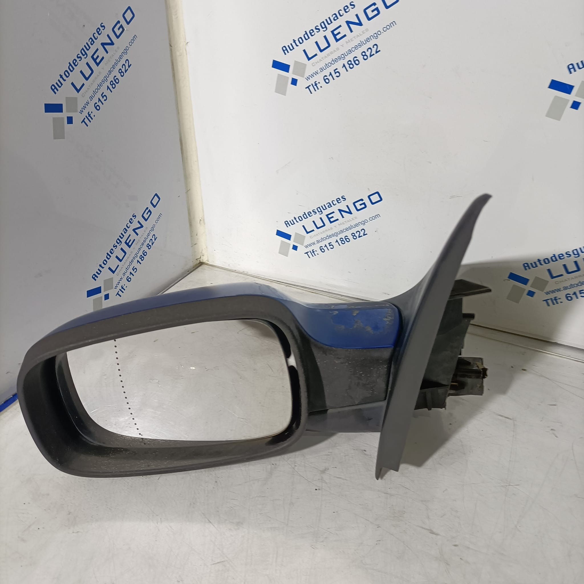 Retrovisor izquierdo Renault Megane 2003
