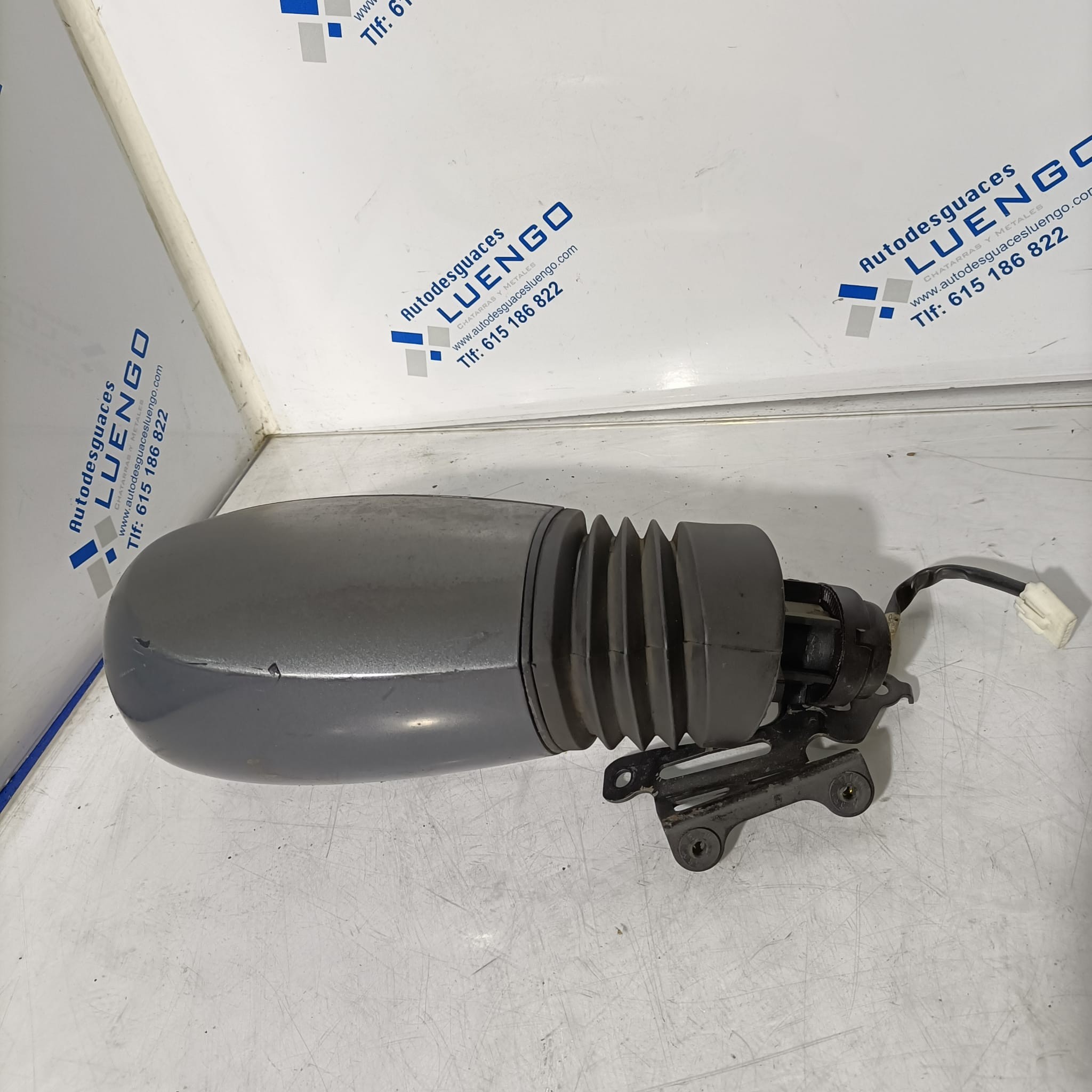 Retrovisor derecho Fiat Punto 1996