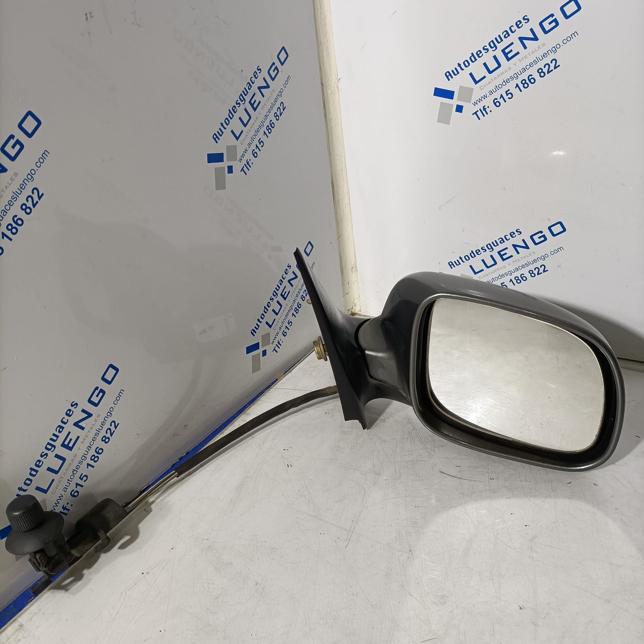 Retrovisor derecho Skoda Fabia 2005