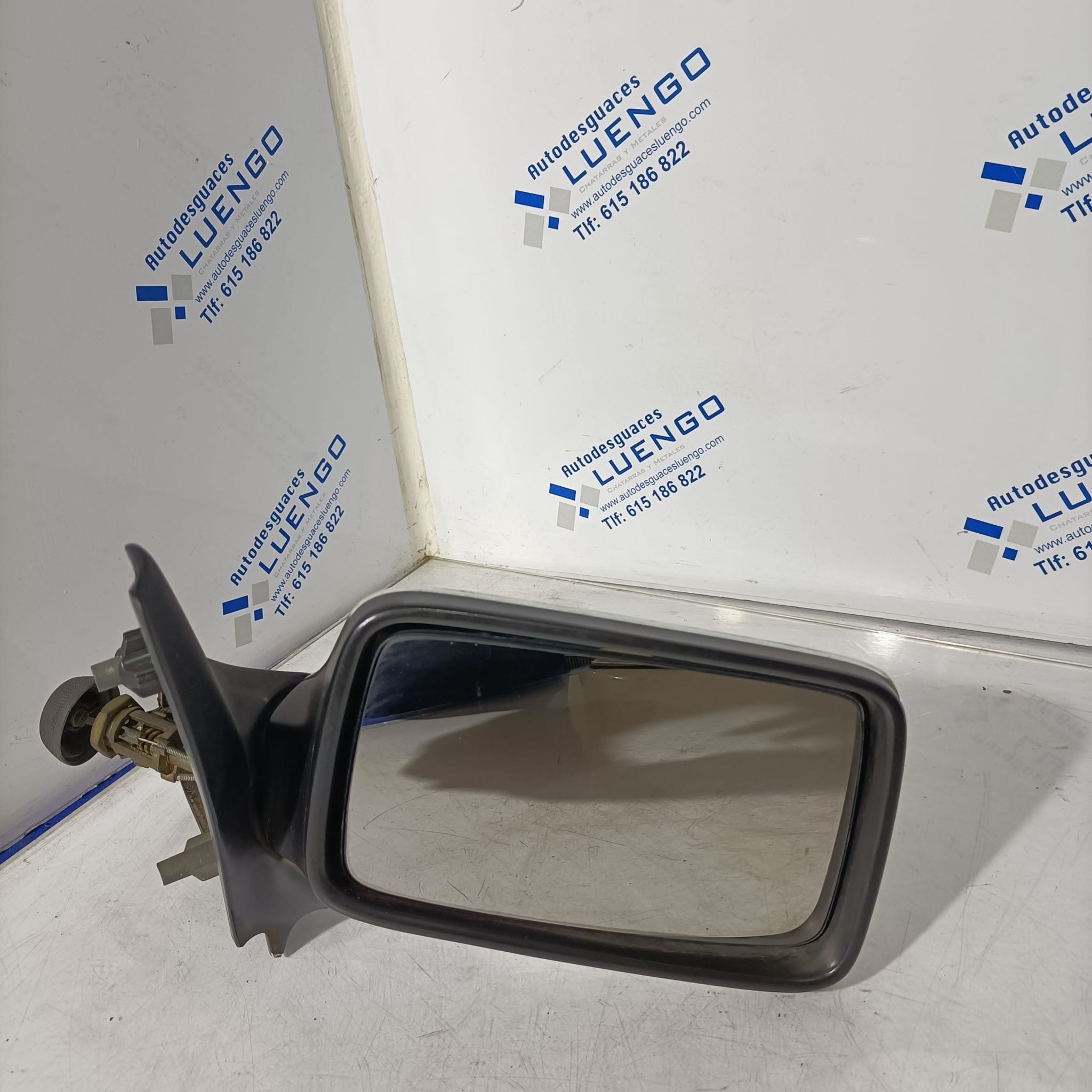 Retrovisor derecho Seat Córdoba 1997