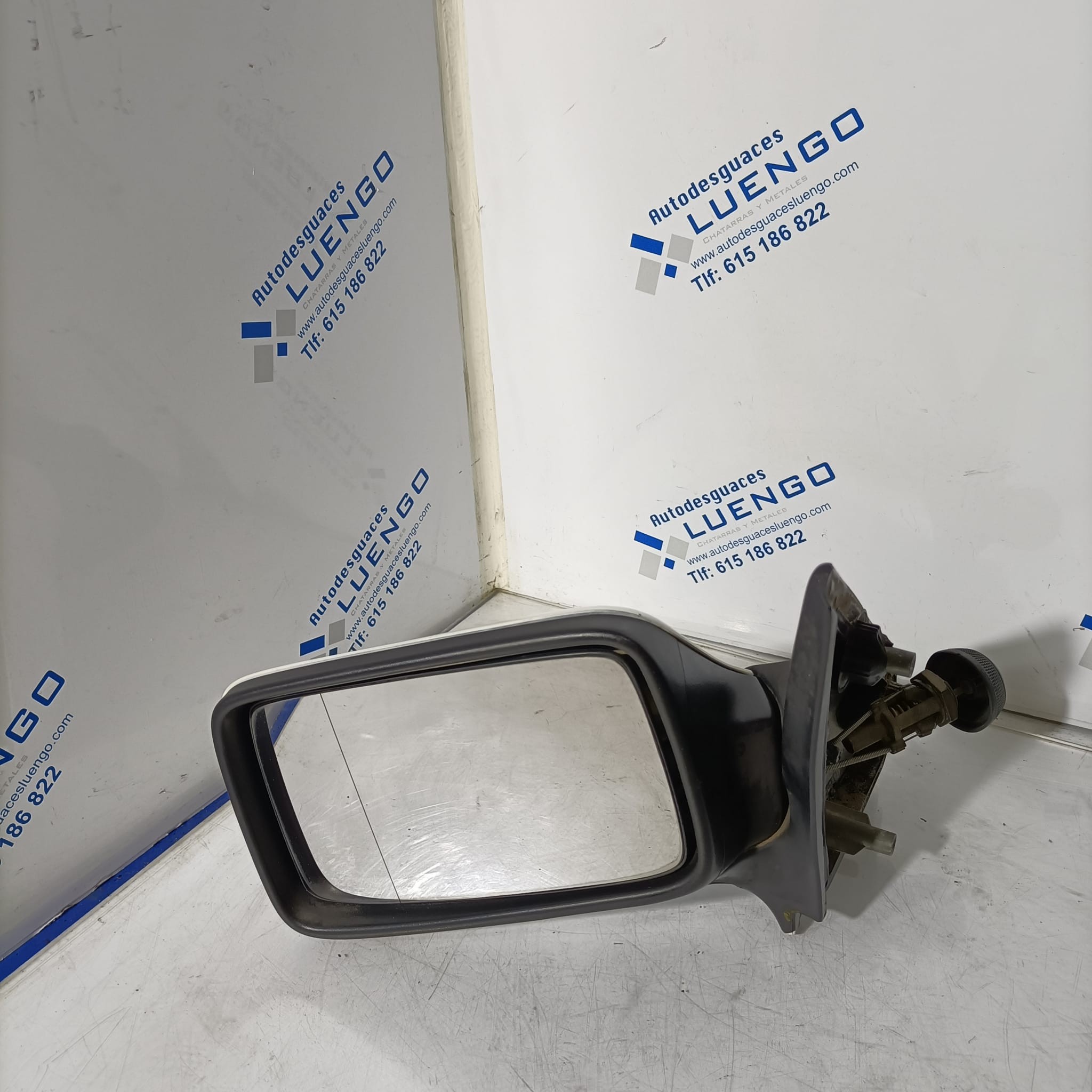 Retrovisor izquierdo Seat Córdoba 1997