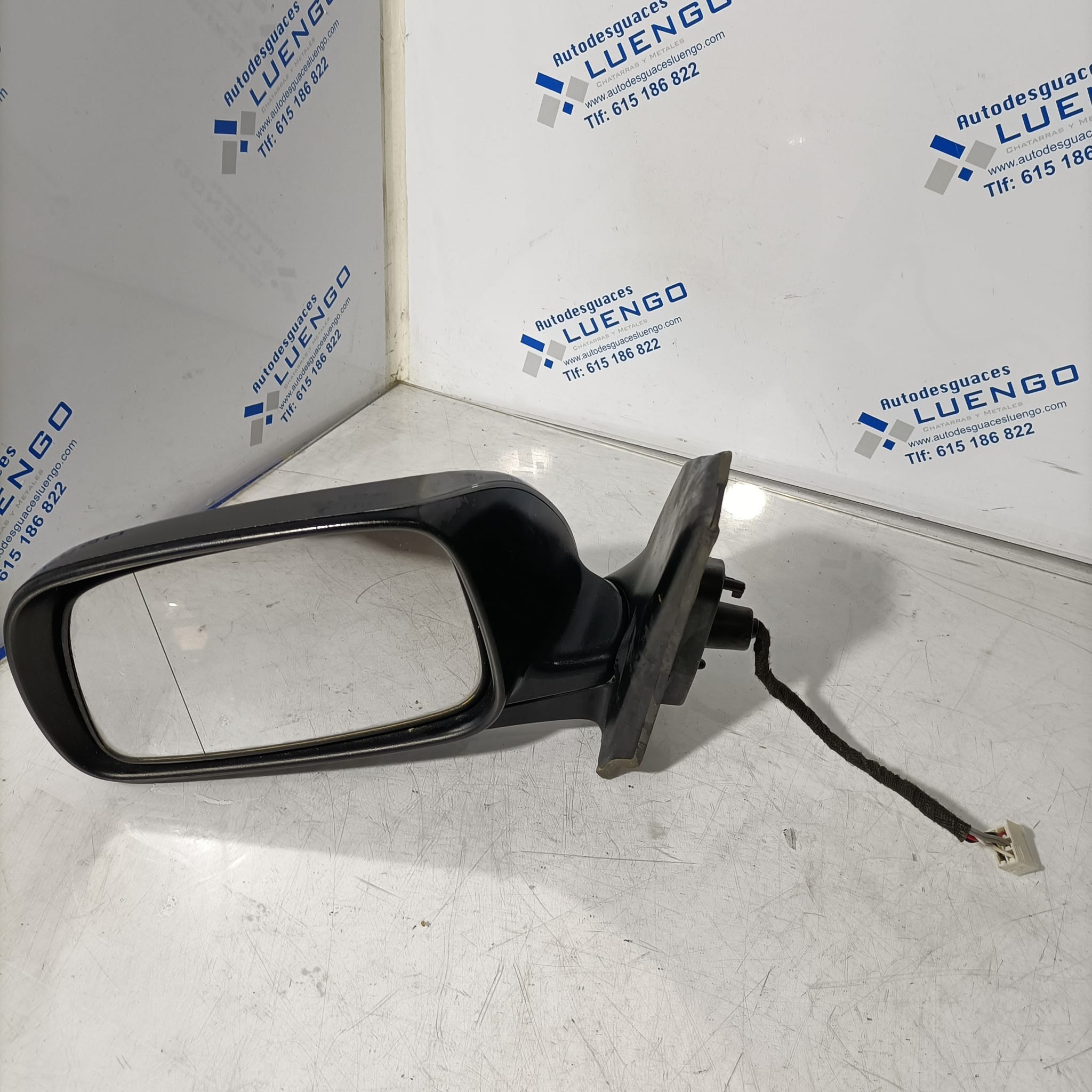 Retrovisor izquierdo Toyota Corolla 2003