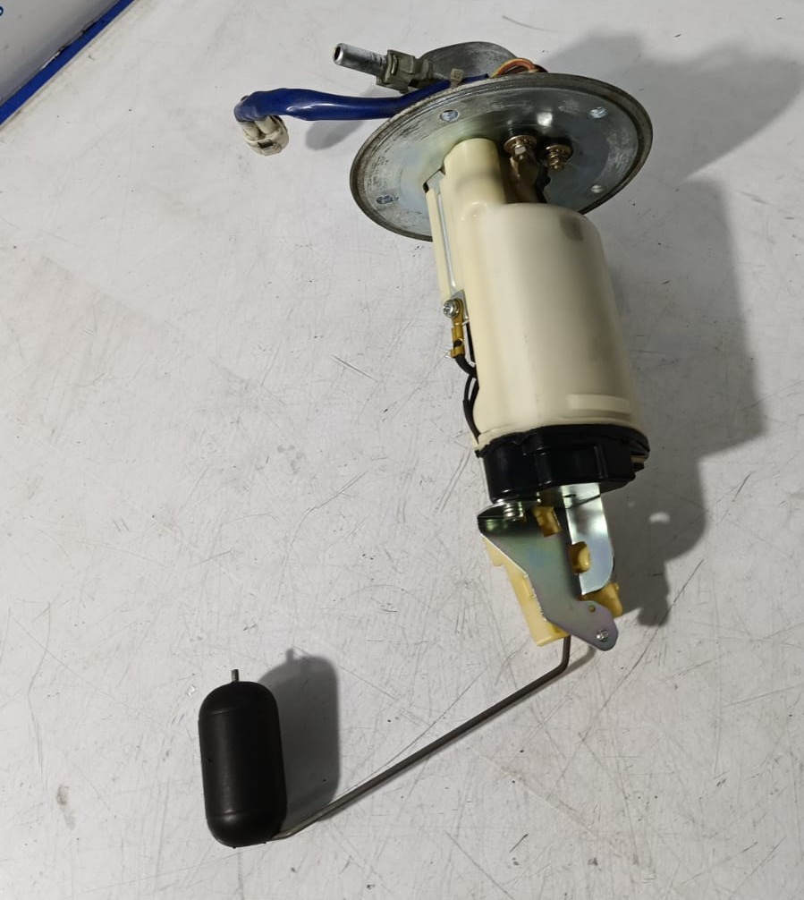 Bomba de gasolina Suzuki GSR 600 2008