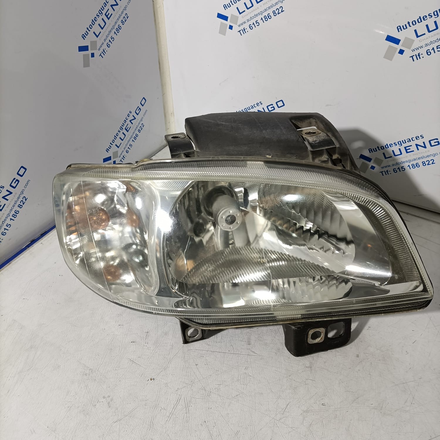 Faro delantero derecho Seat Ibiza 2005