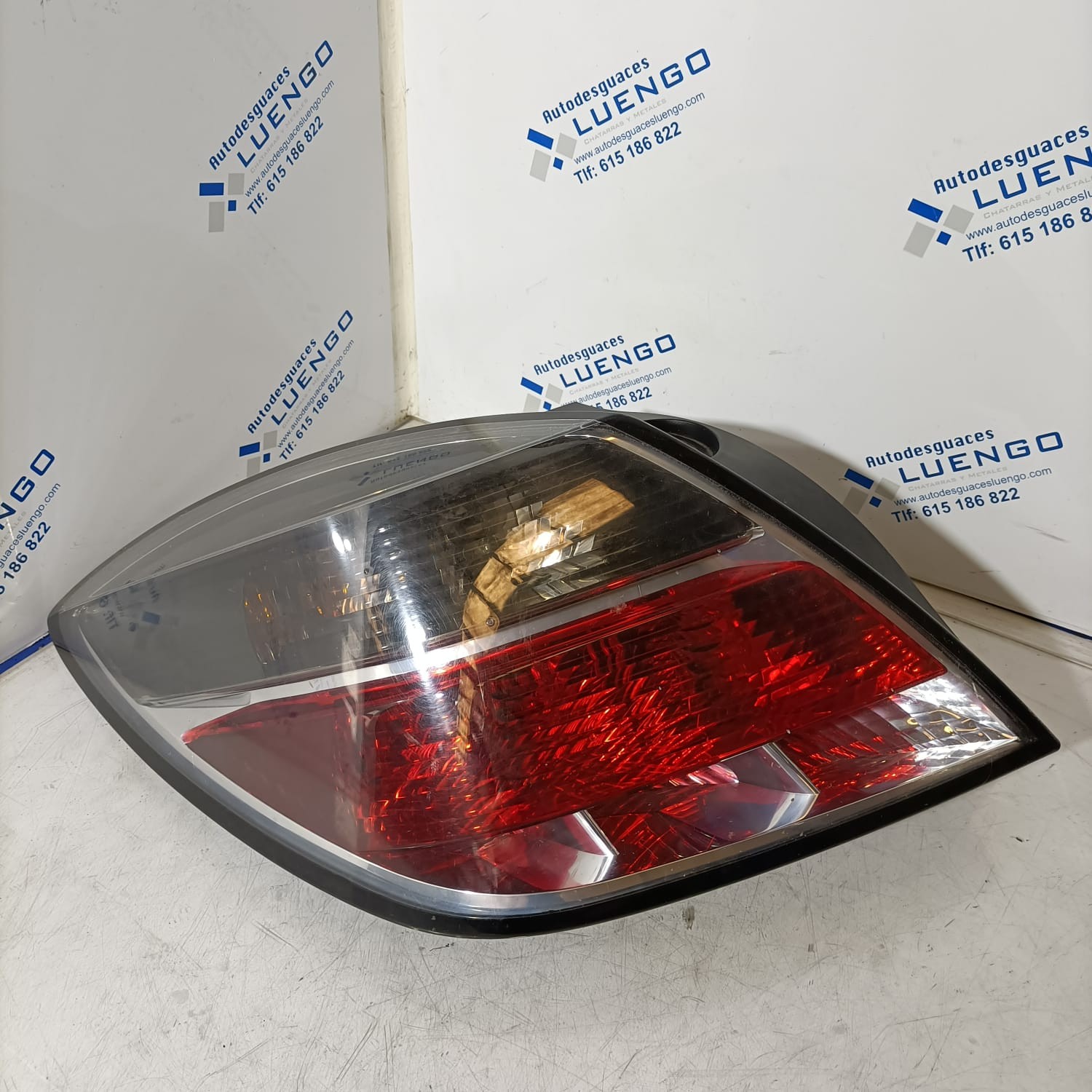 Piloto trasero derecho Opel Astra 2005