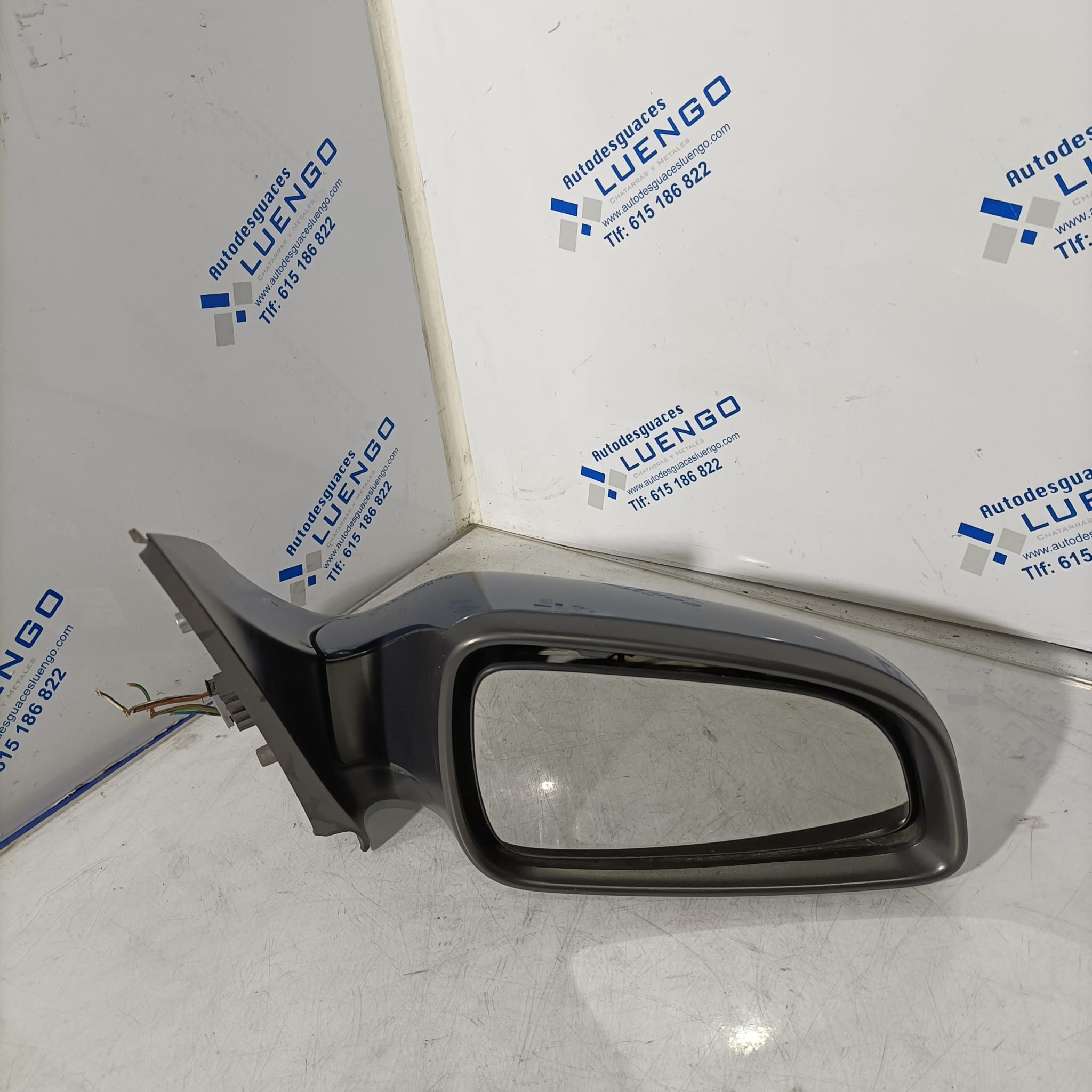 Retrovisor derecho Opel Astra 2008