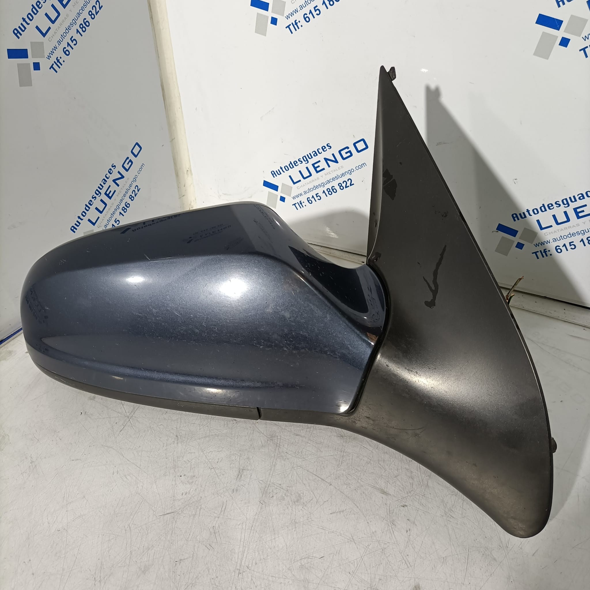 Retrovisor derecho Opel Astra 2008