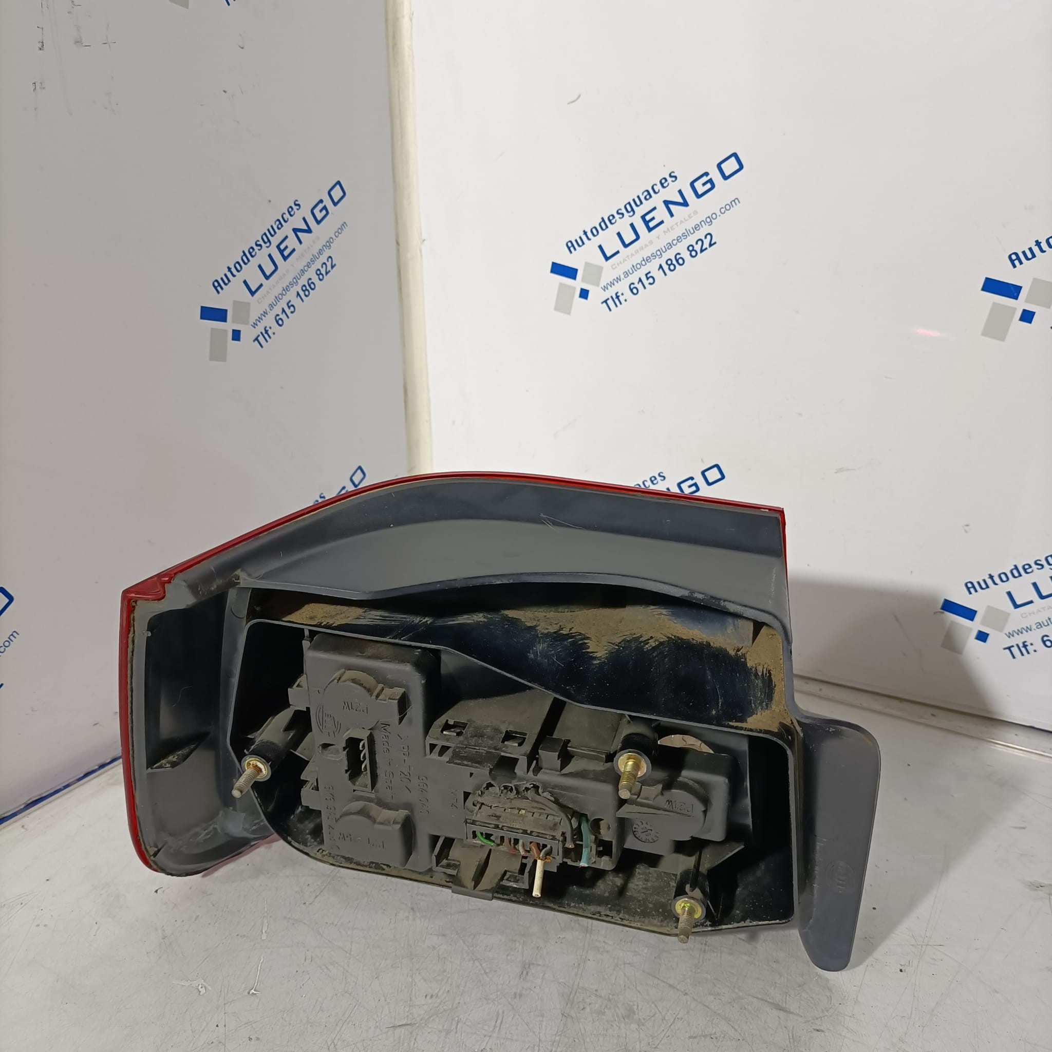 Piloto trasero derecho Seat Ibiza 2001