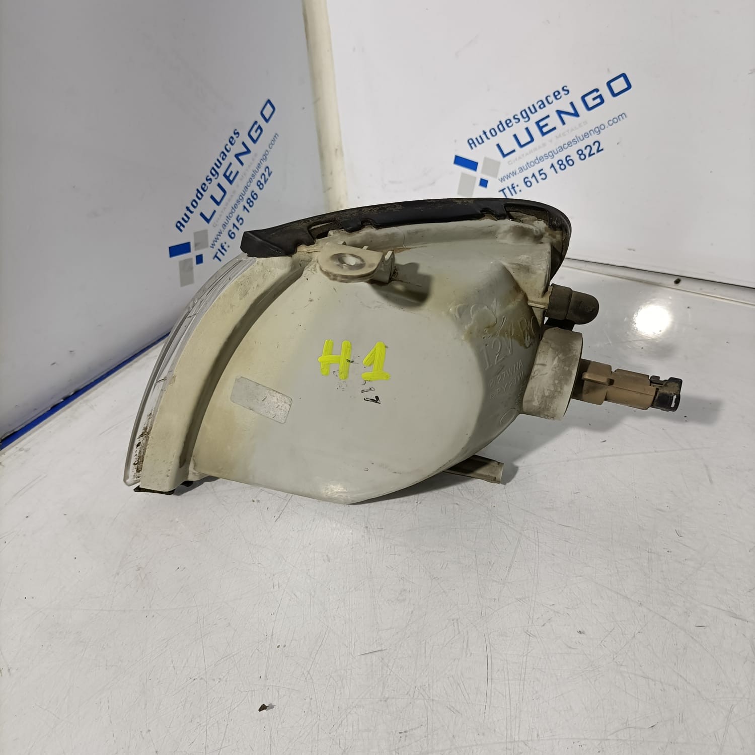 Intermitente izquierdo Hyundai H1 2001